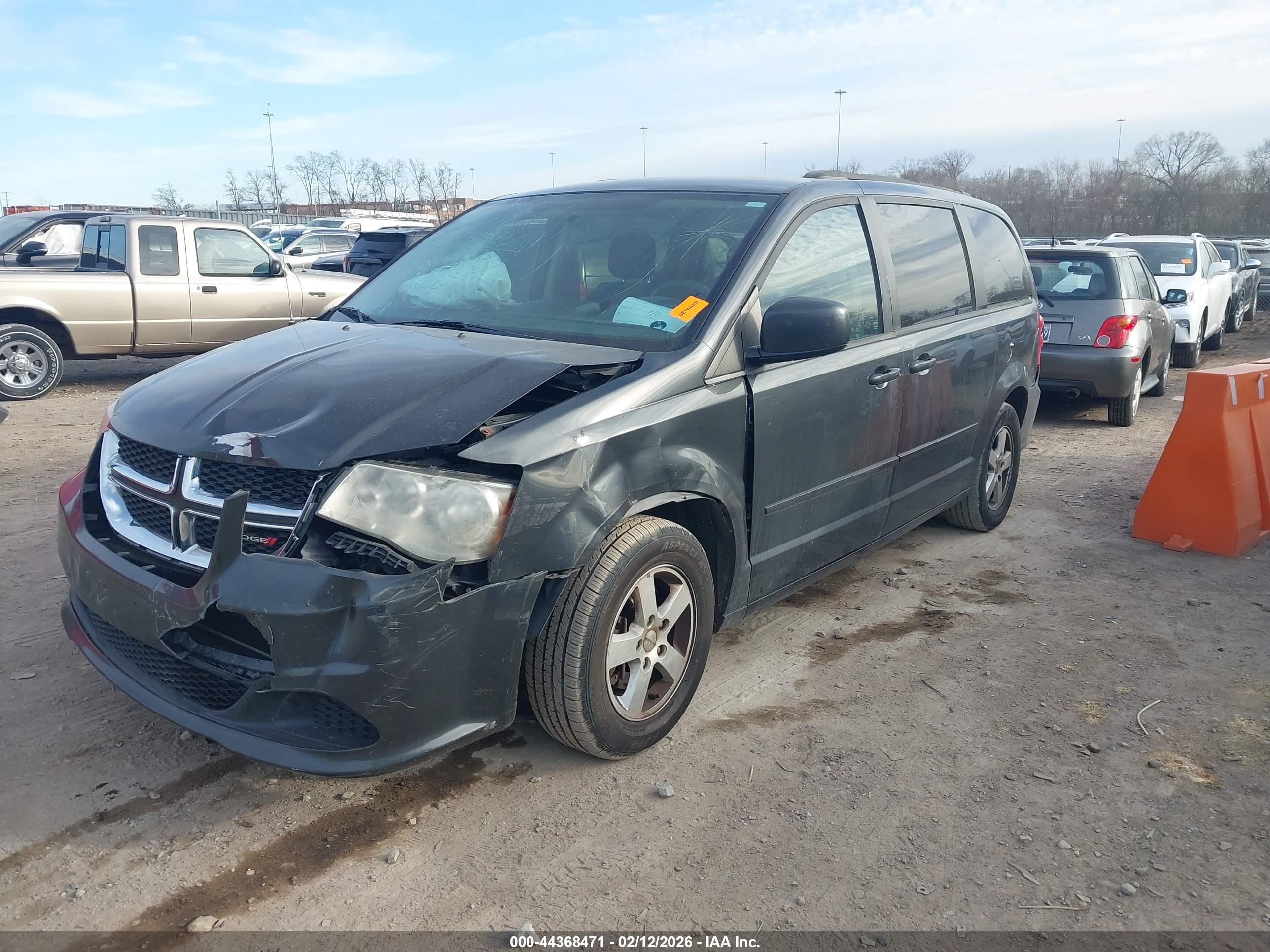 DODGE GRAND image 2