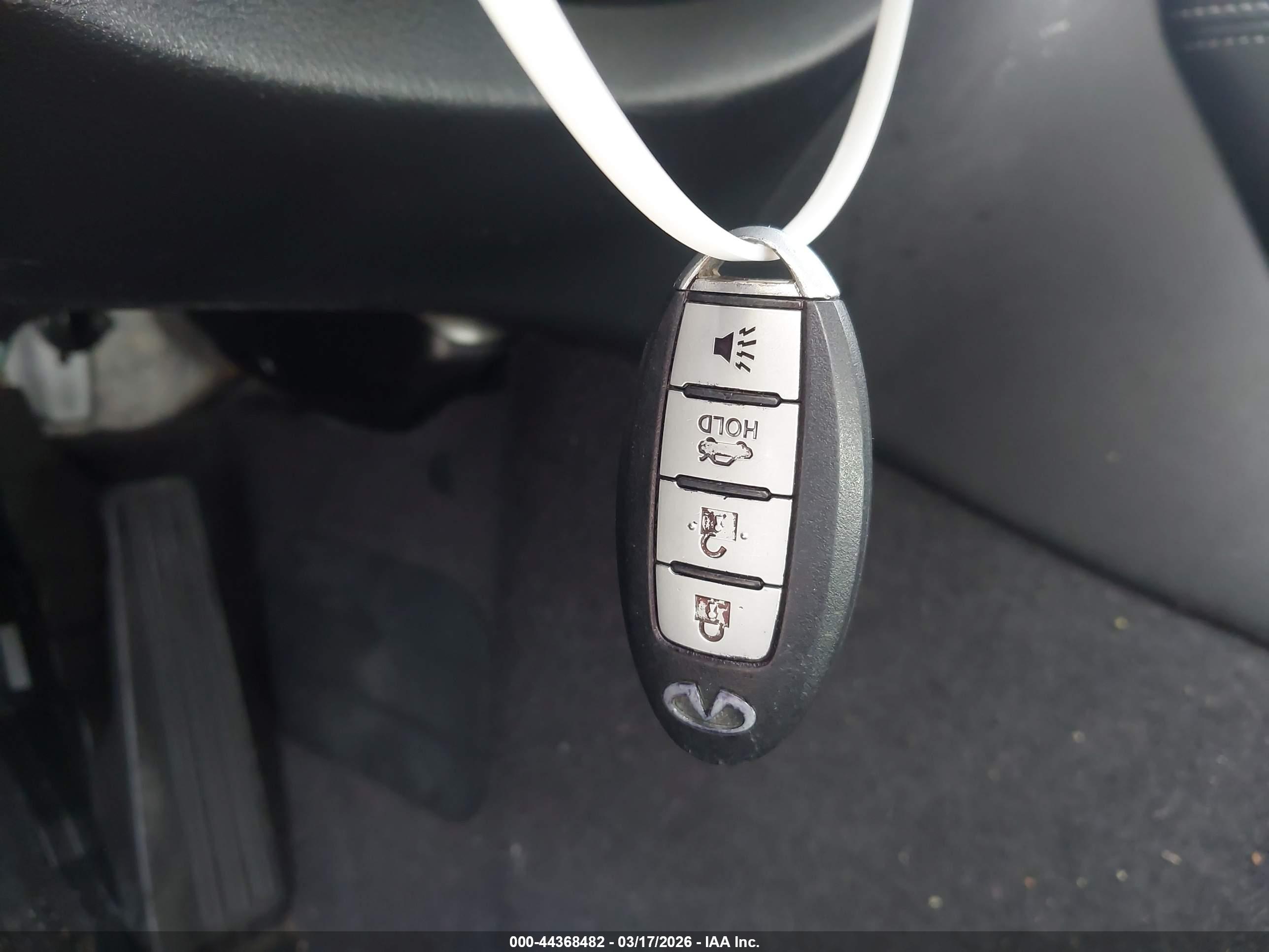INFINITI Q50 image 11