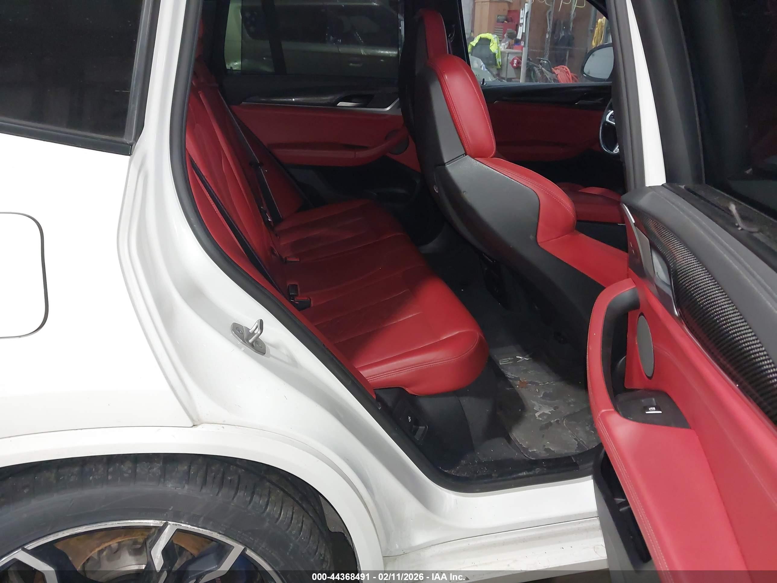 BMW X3 image 8
