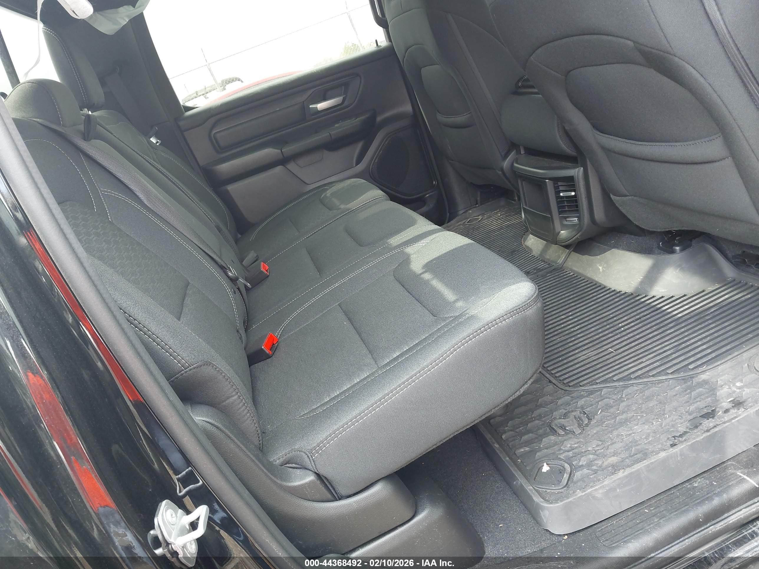 RAM 1500 image 8