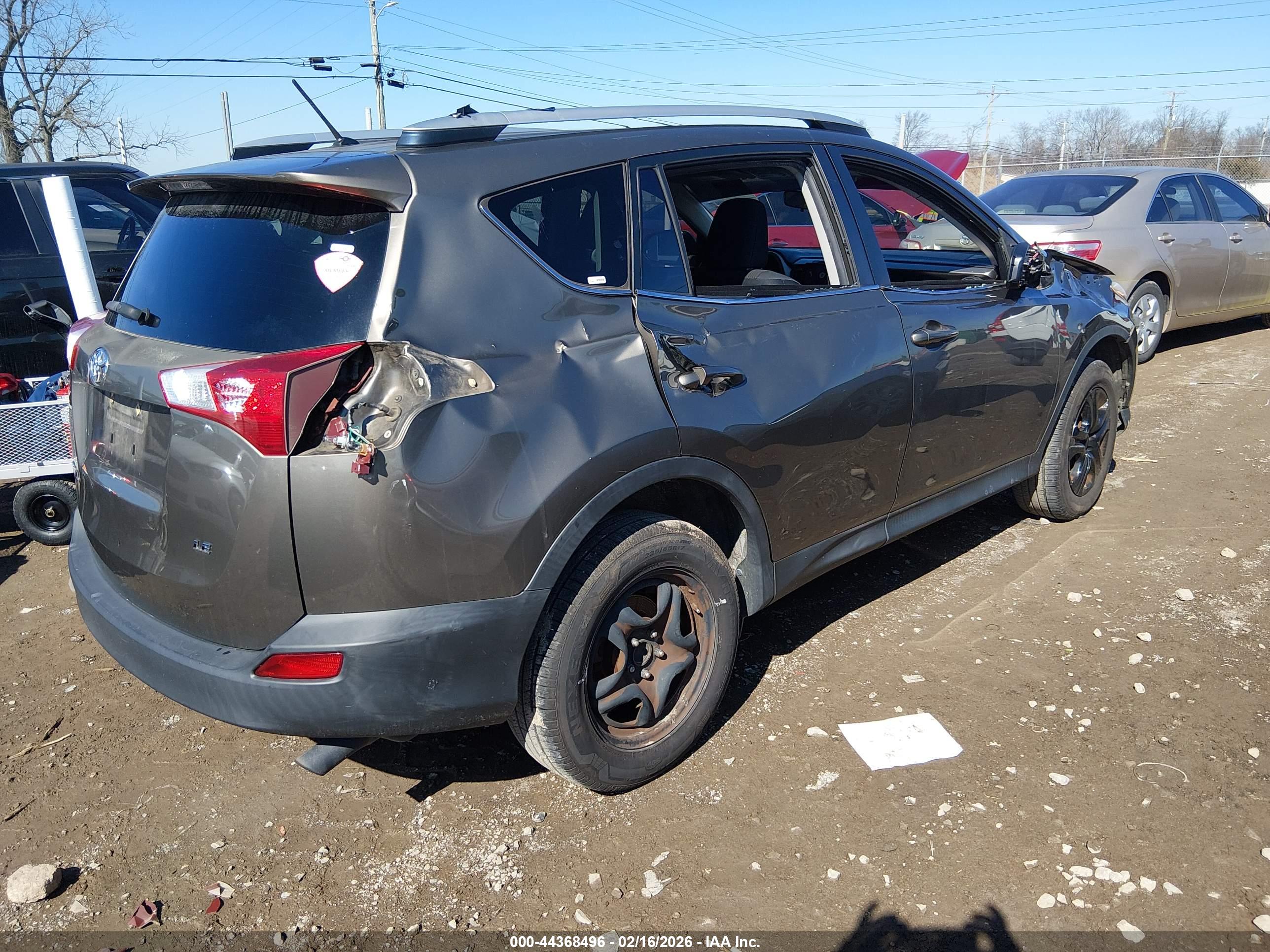 TOYOTA RAV4 image 4