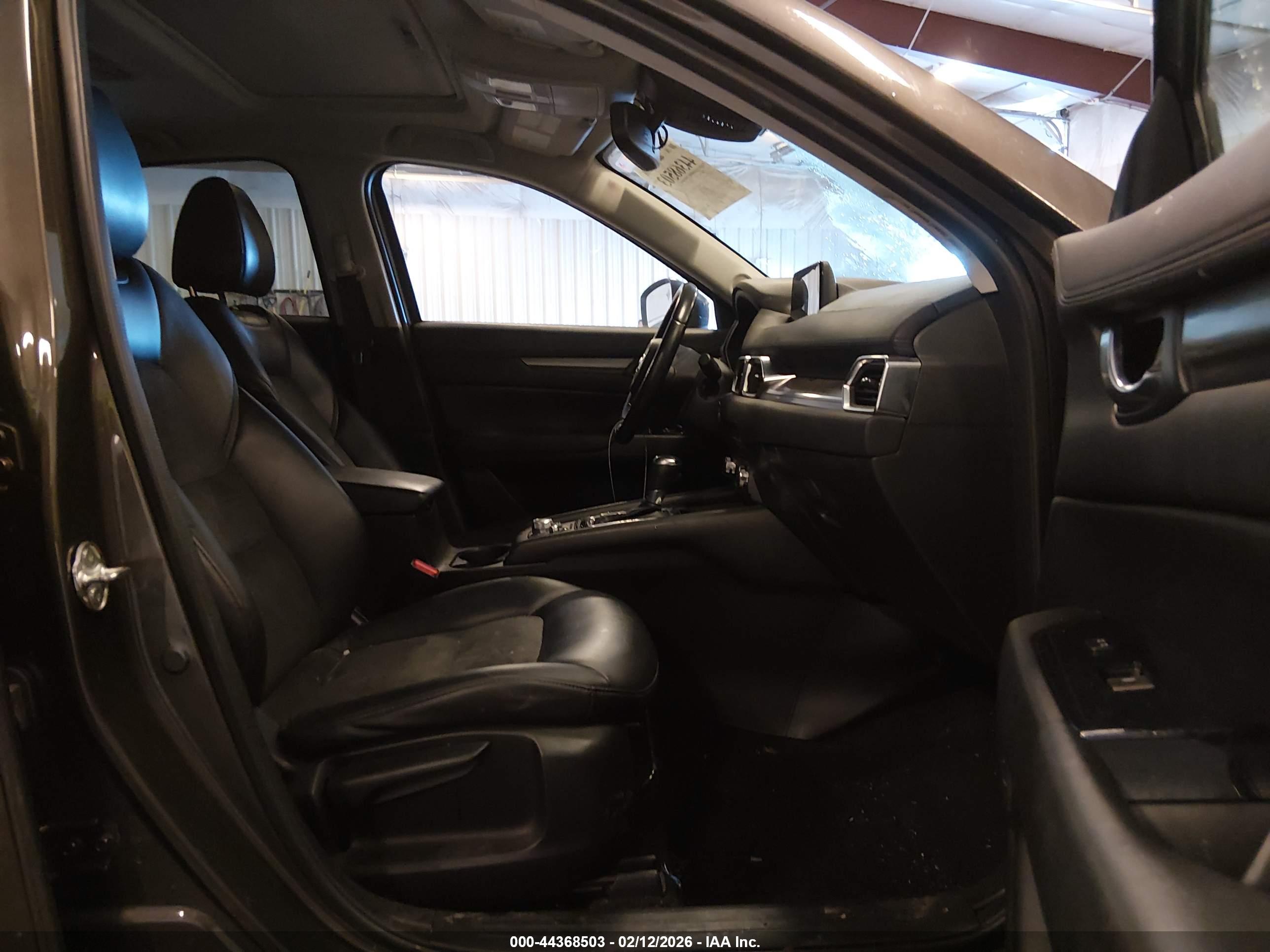 MAZDA CX-5 image 5