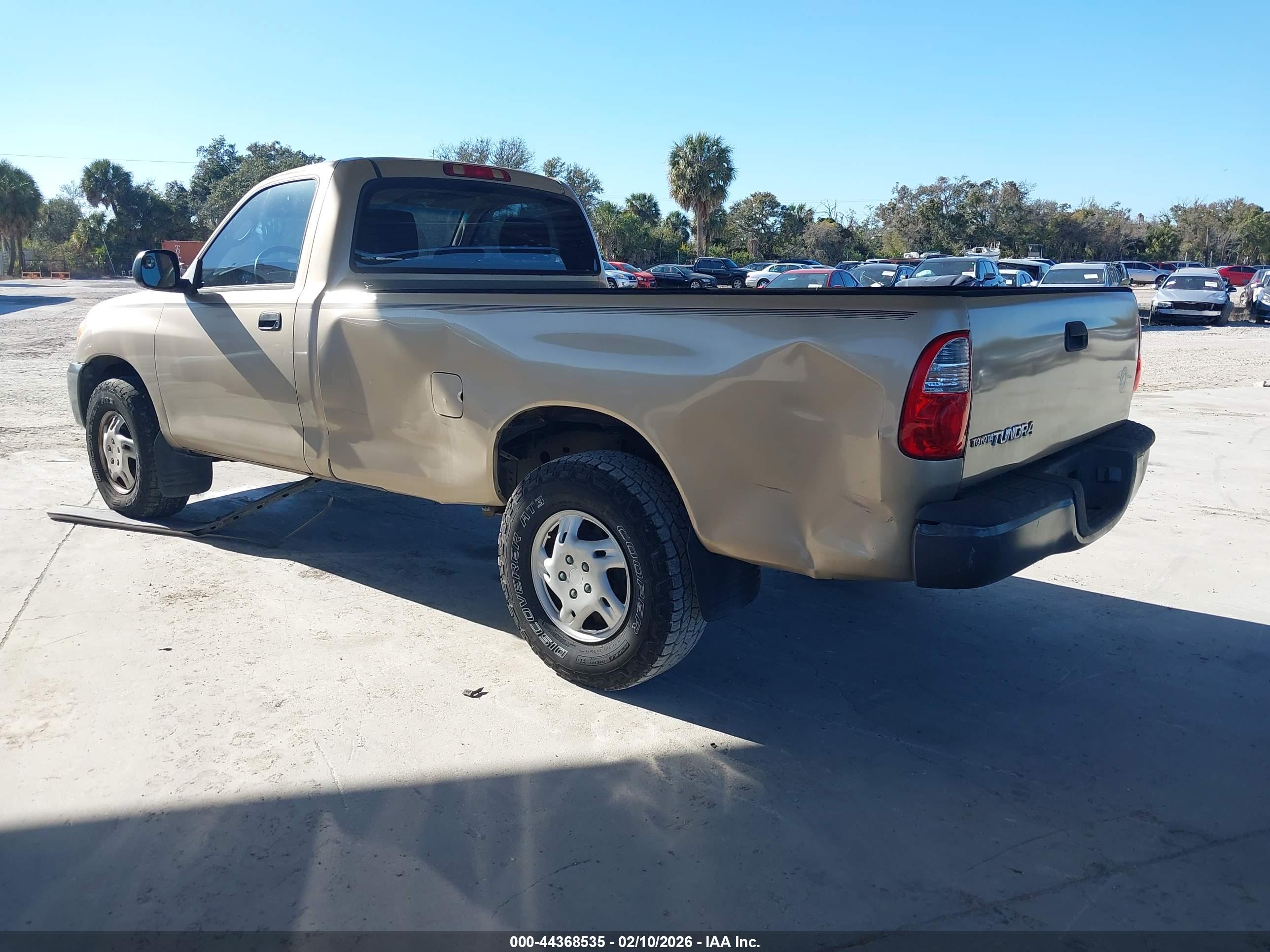 TOYOTA TUNDRA image 3