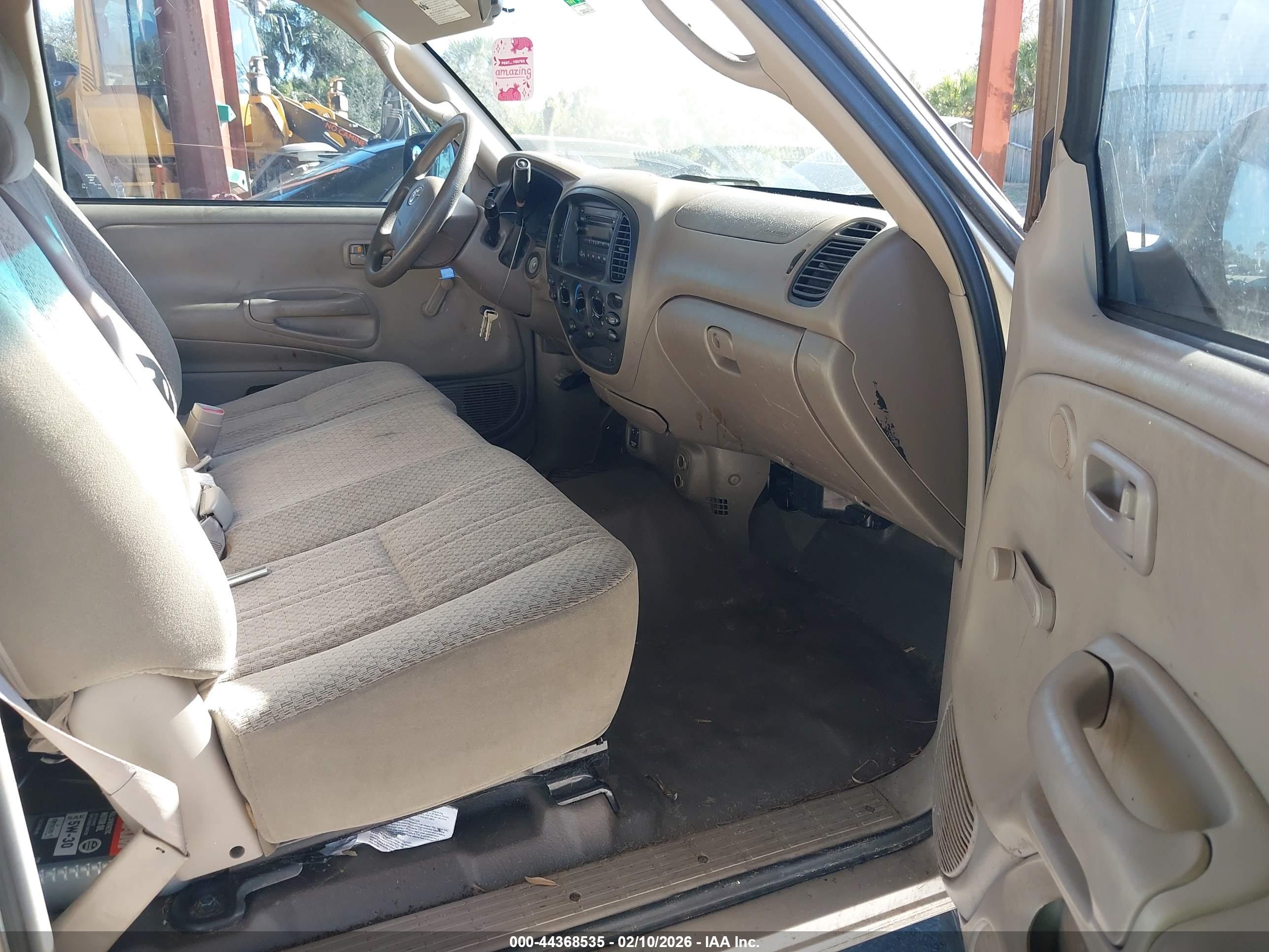 TOYOTA TUNDRA image 5