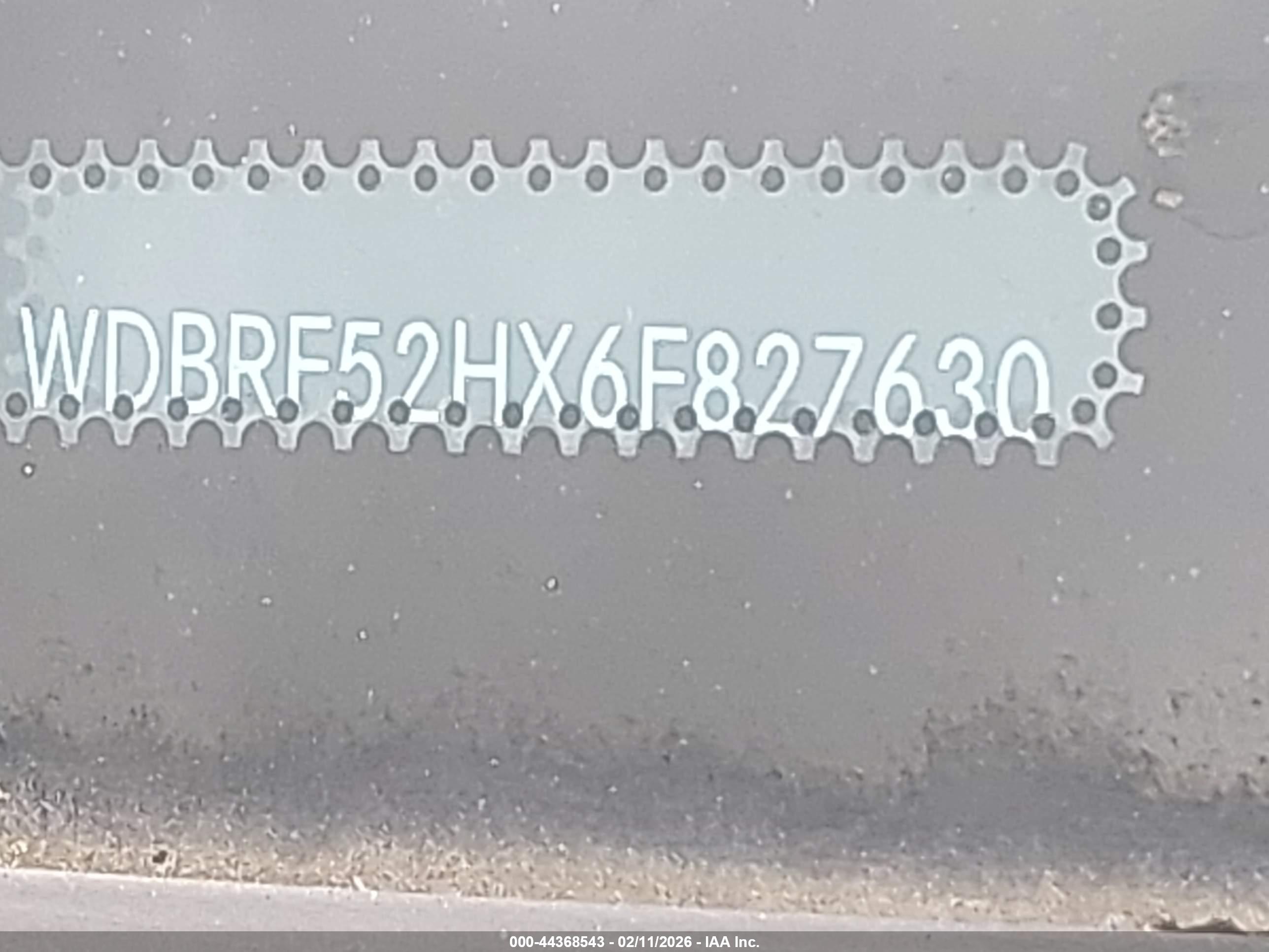 MERCEDES-BENZ C image 9