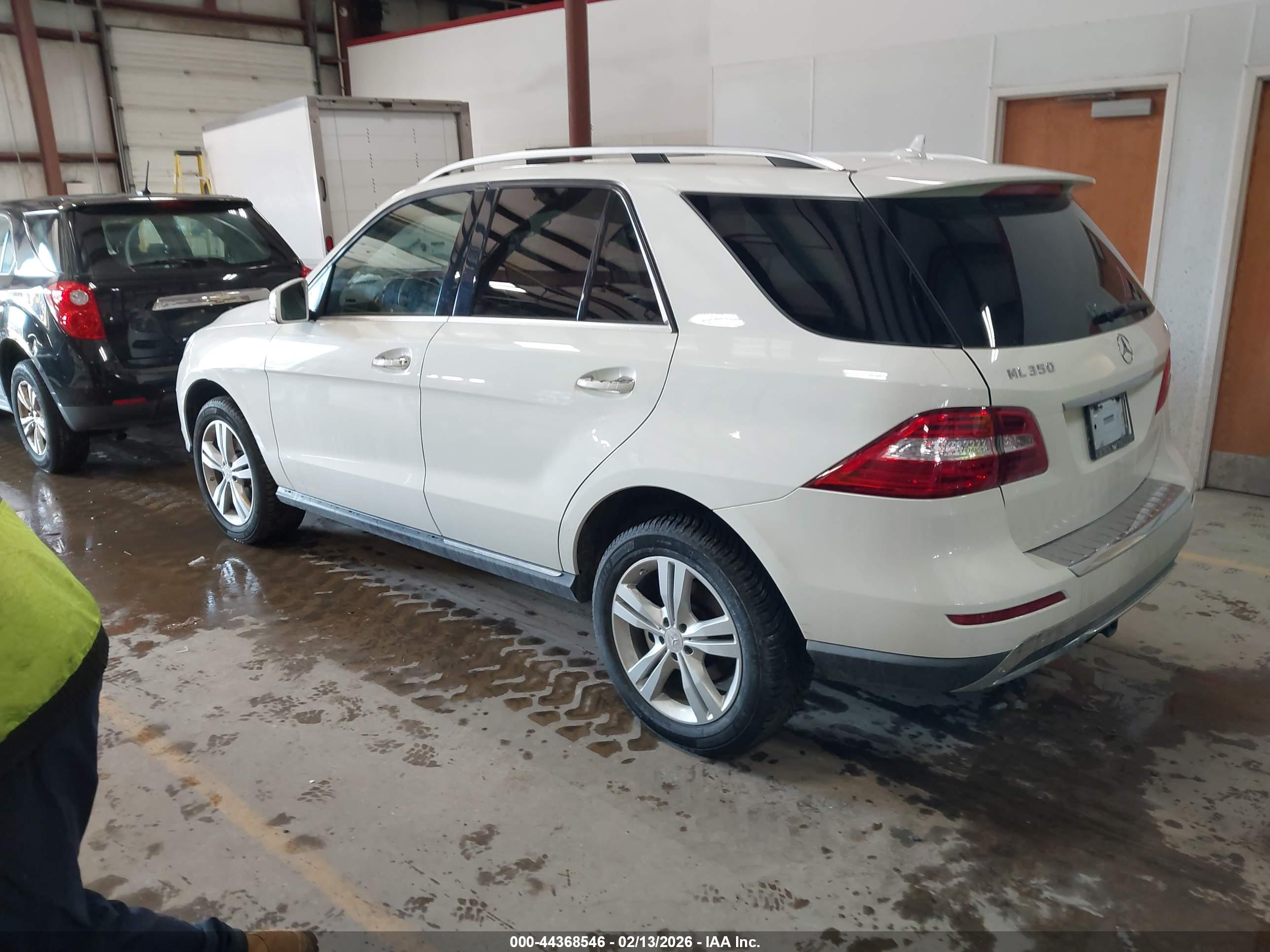 MERCEDES-BENZ ML image 3