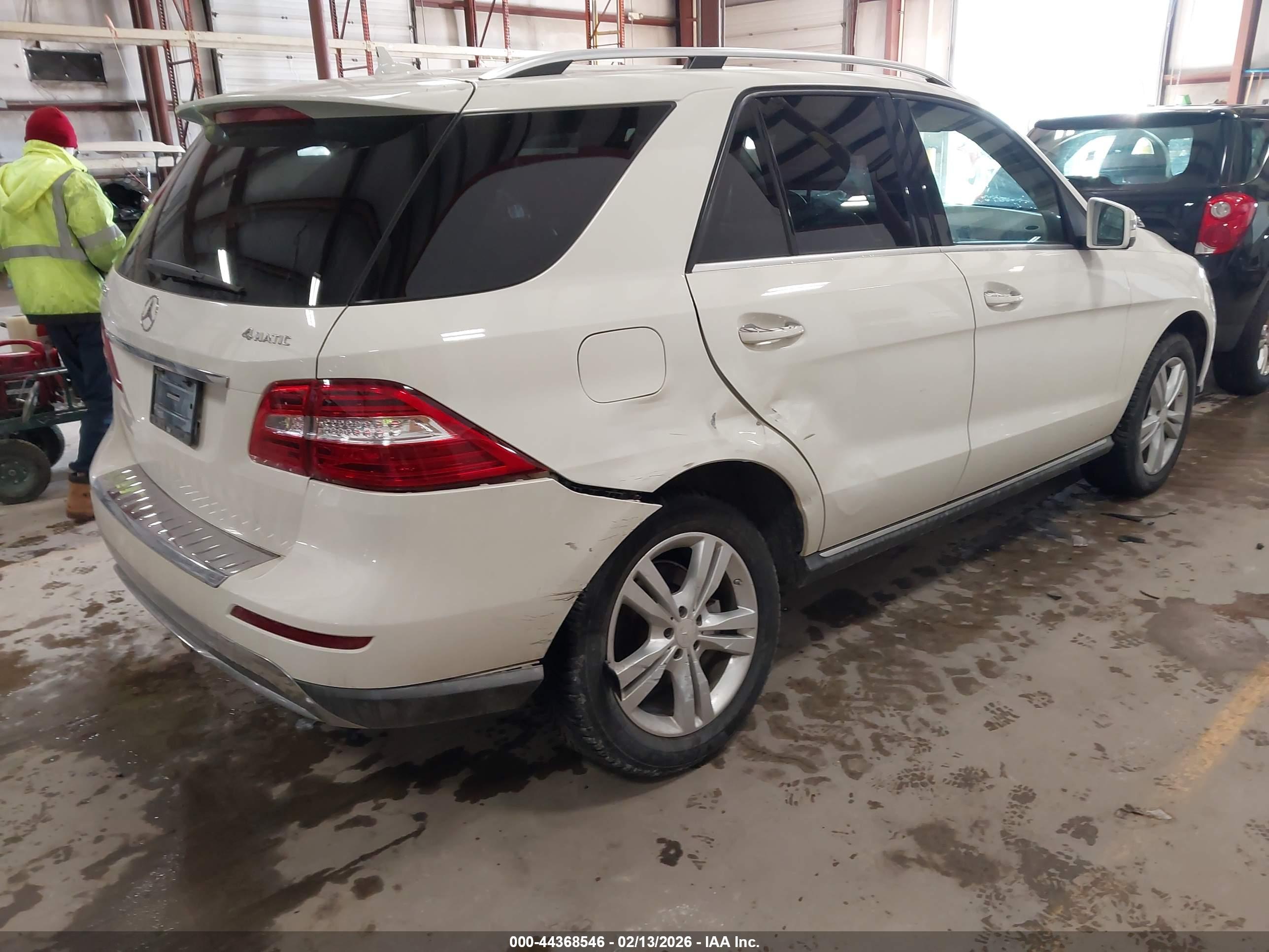 MERCEDES-BENZ ML image 4