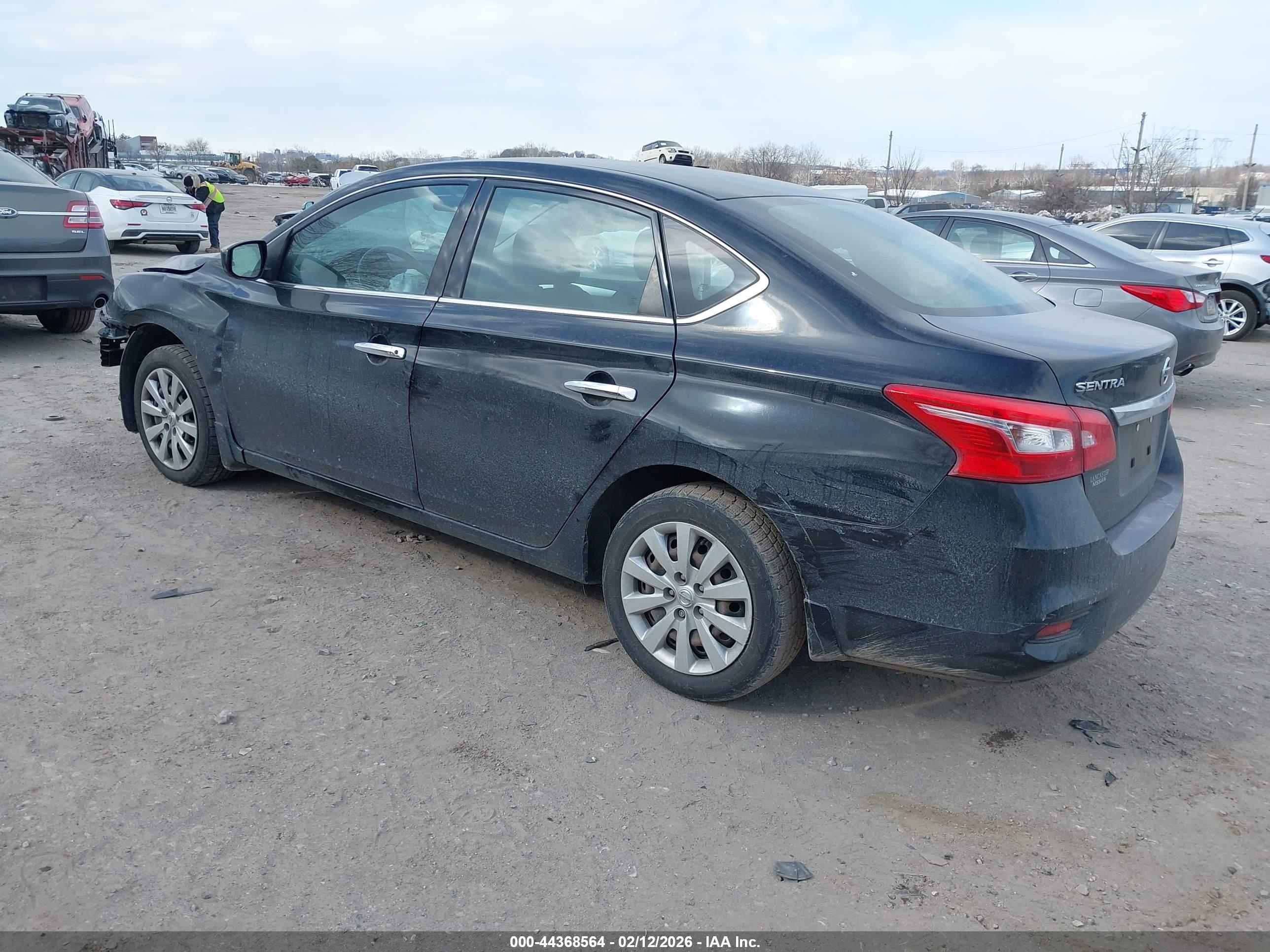 NISSAN SENTRA image 3