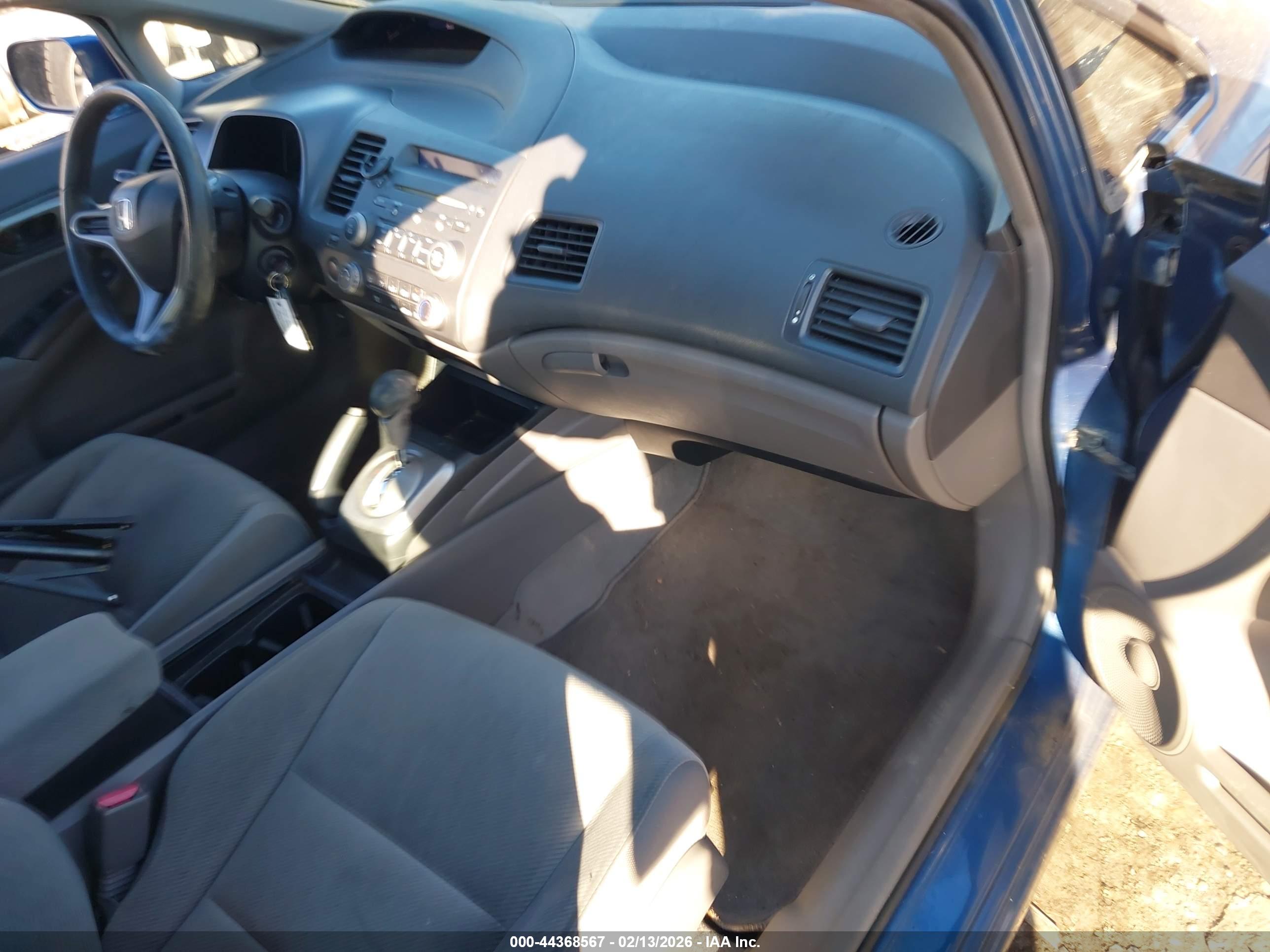 HONDA CIVIC image 5