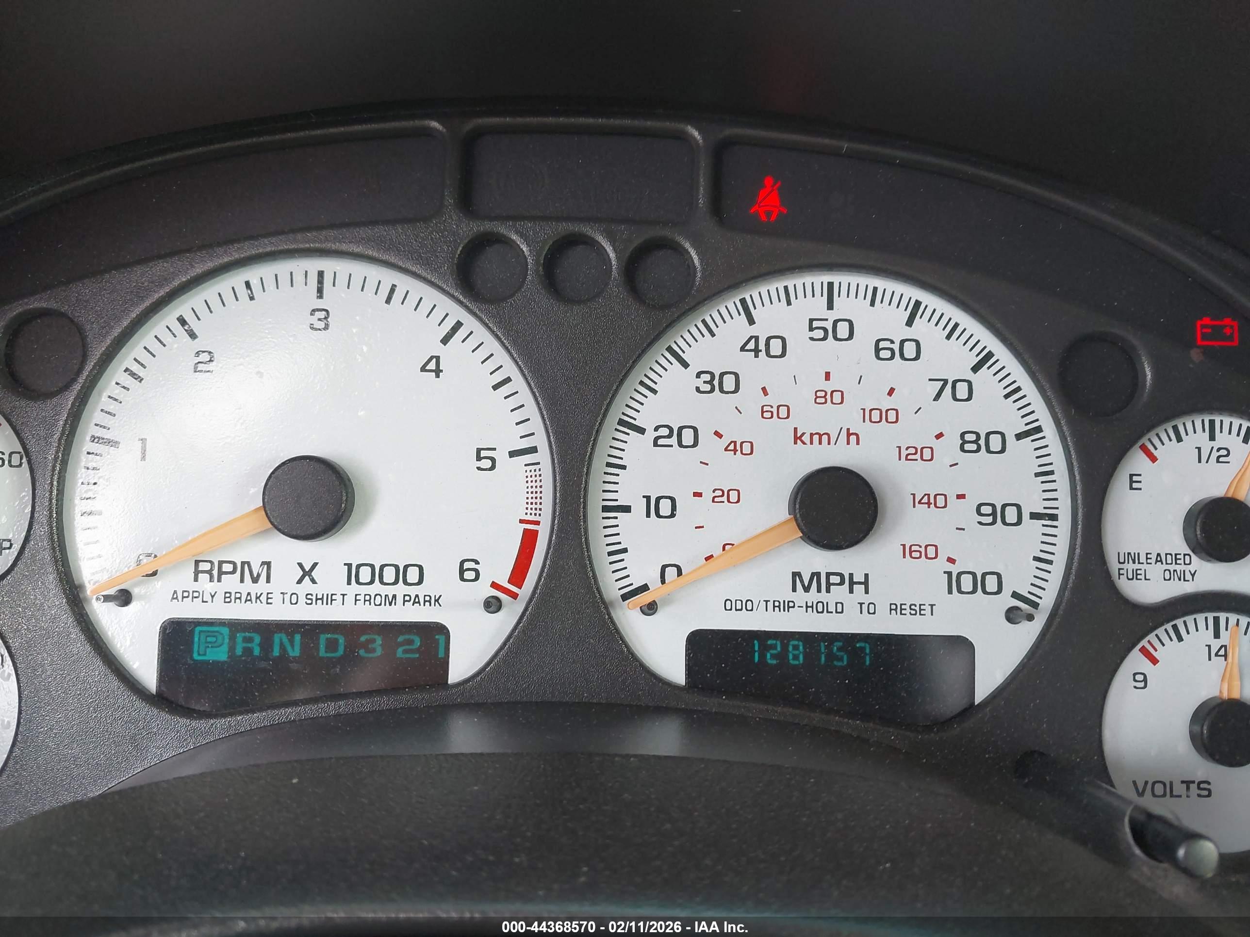 CHEVROLET BLAZER image 7