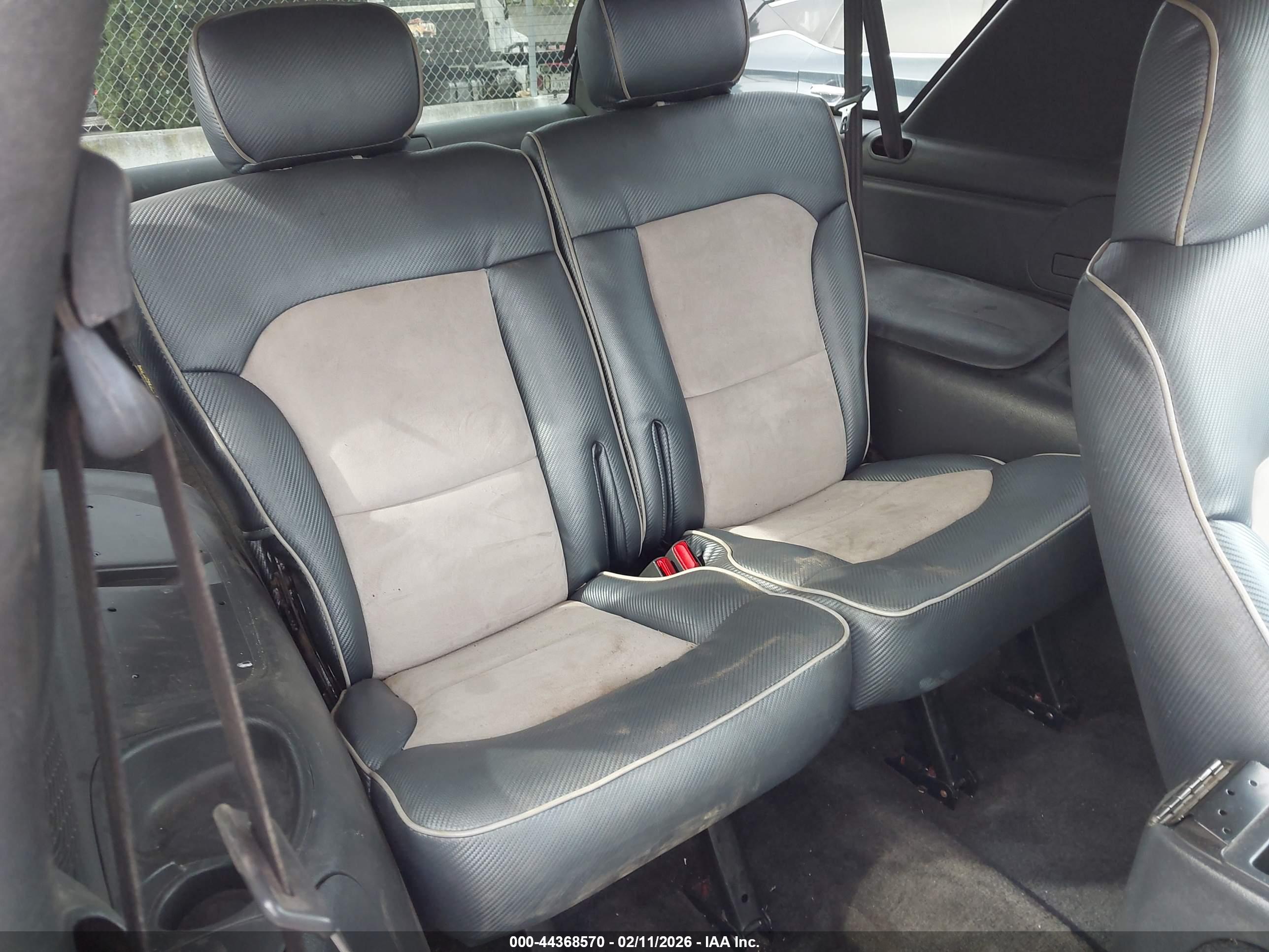 CHEVROLET BLAZER image 8