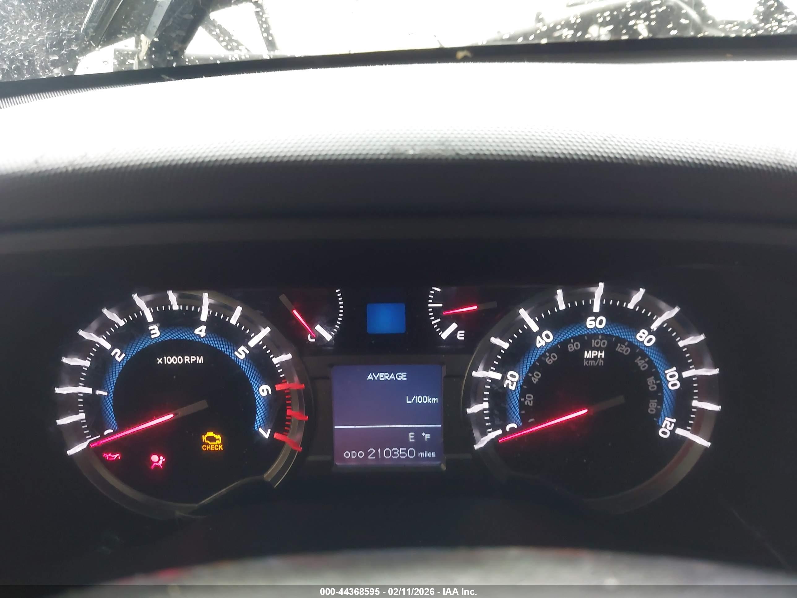 TOYOTA 4RUNNER image 7