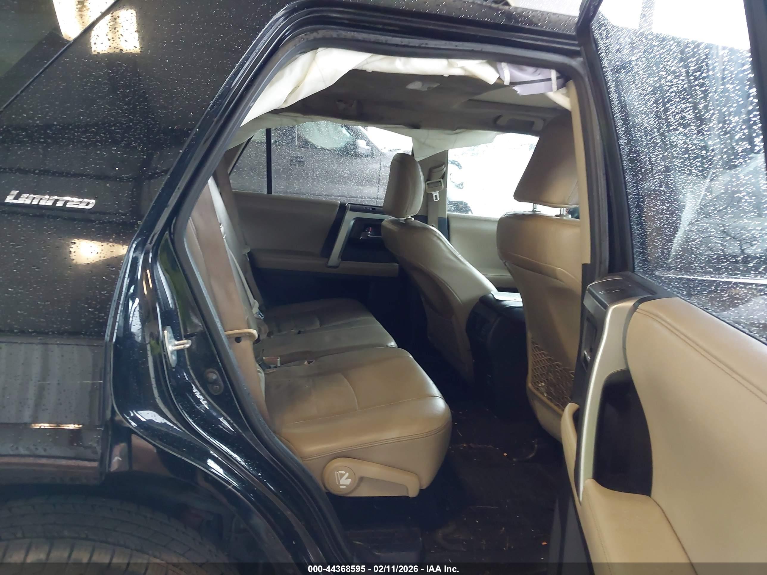 TOYOTA 4RUNNER image 8