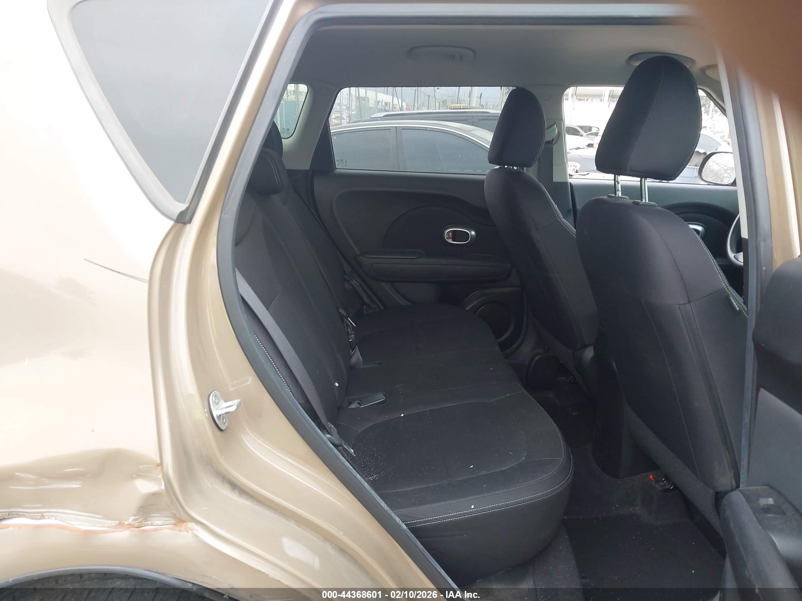 KIA SOUL image 8