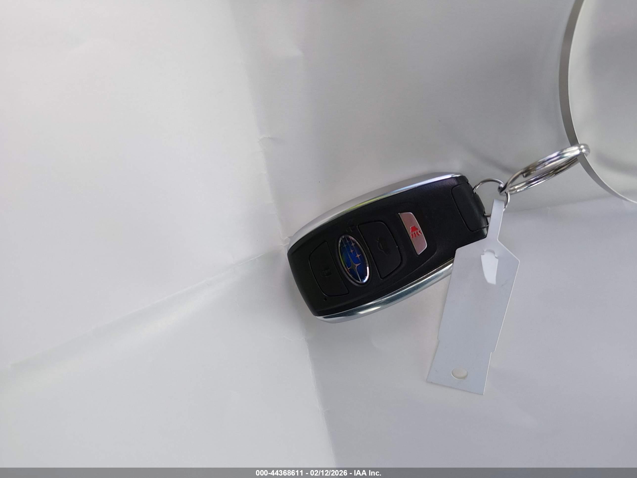 SUBARU LEGACY image 11