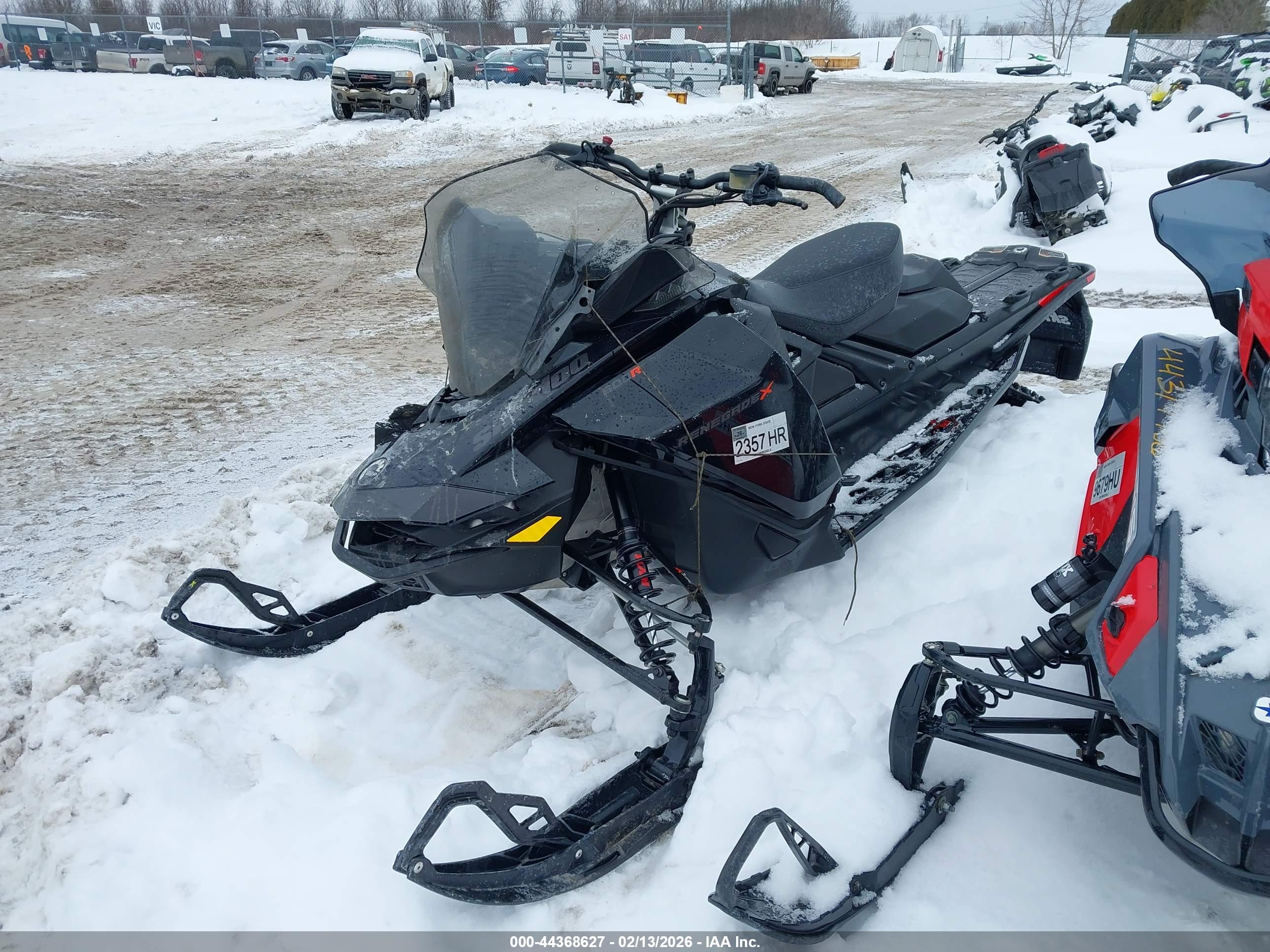 SKI-DOO RENEGADE image 2
