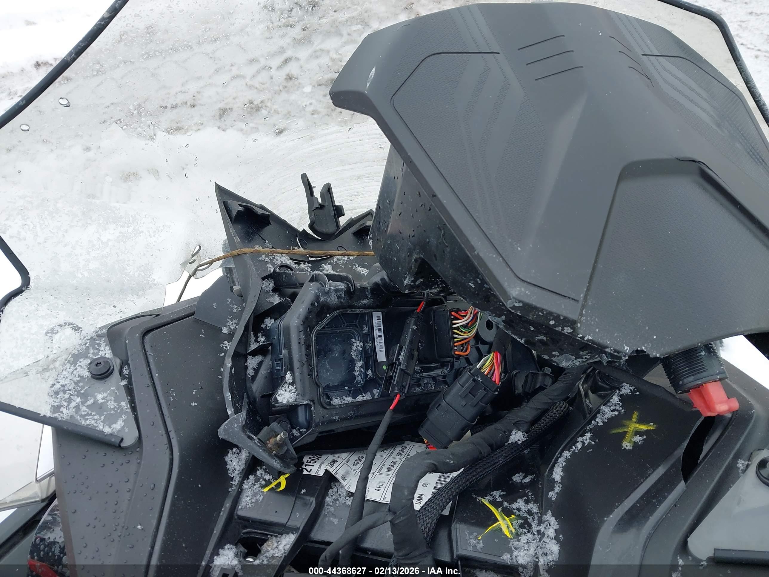 SKI-DOO RENEGADE image 7