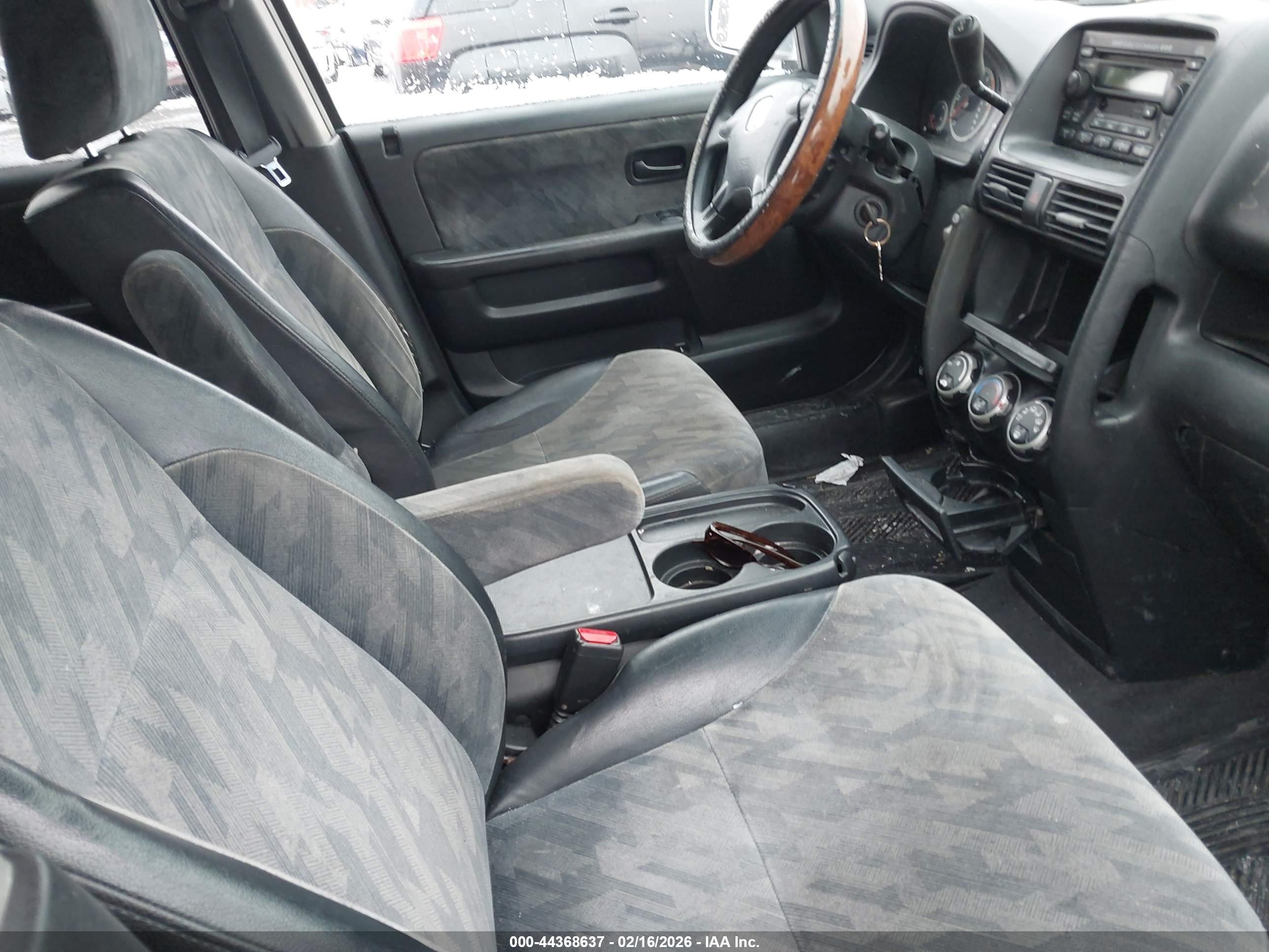HONDA CR-V image 5