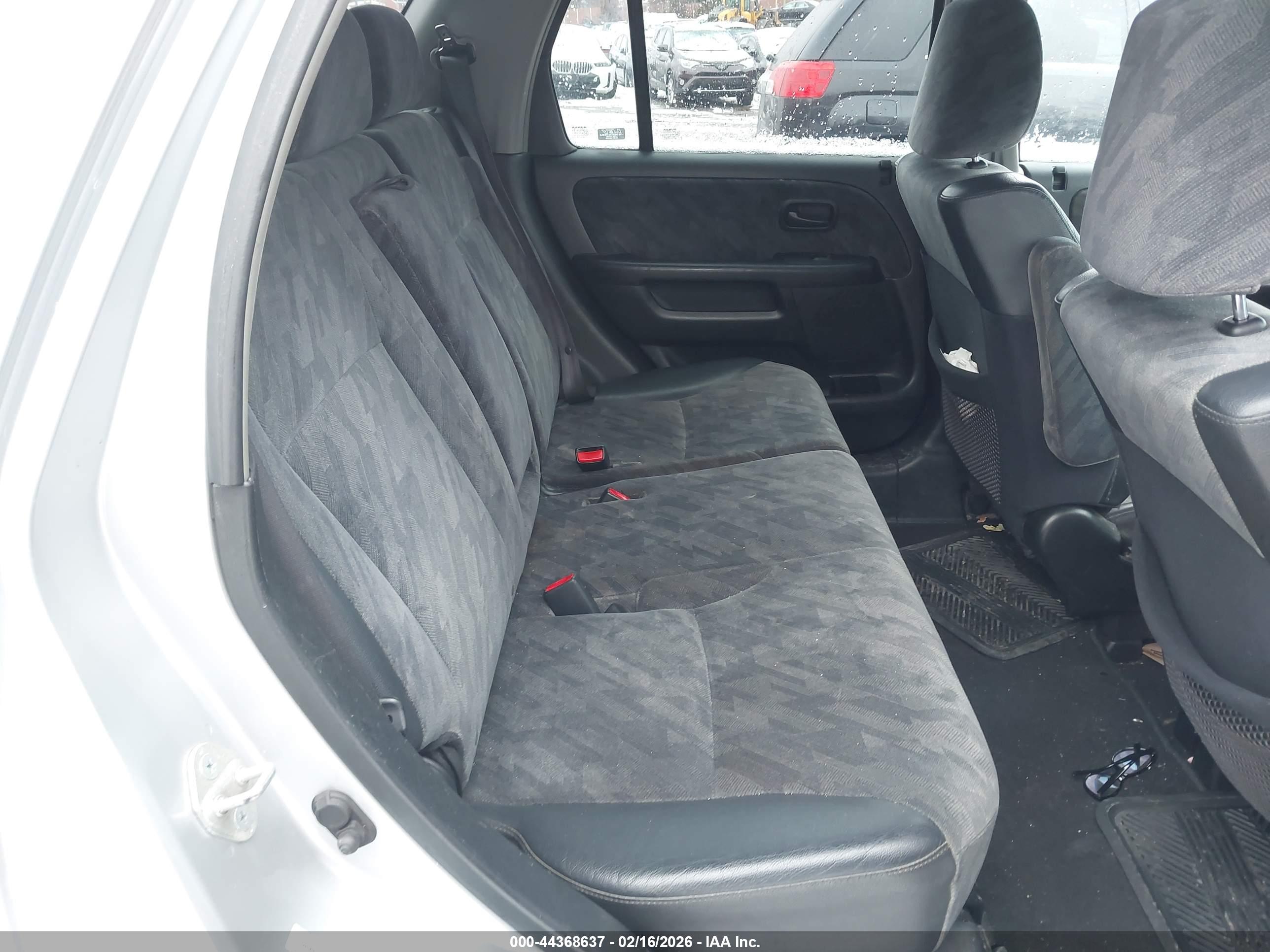 HONDA CR-V image 8