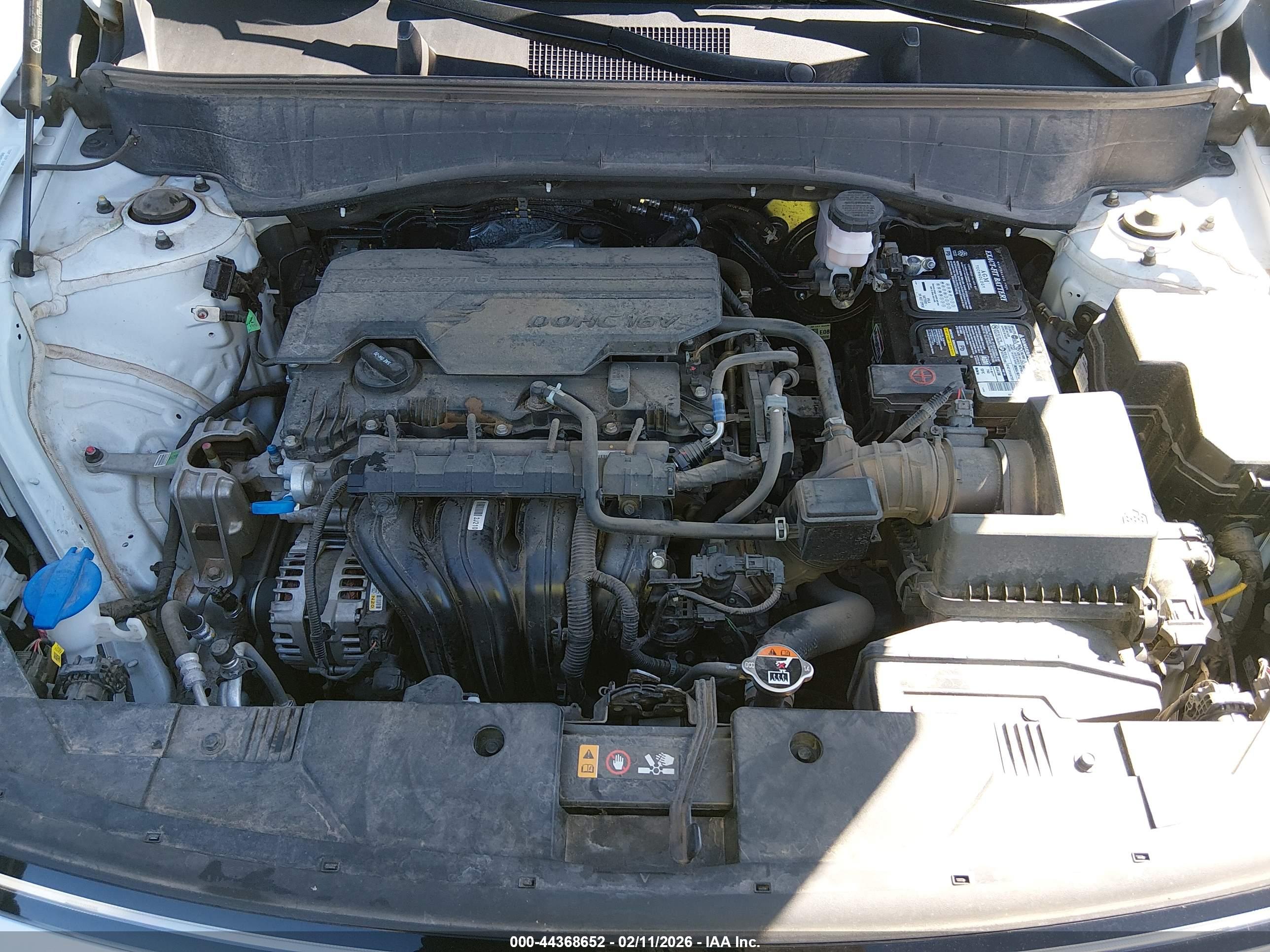 HYUNDAI KONA image 10