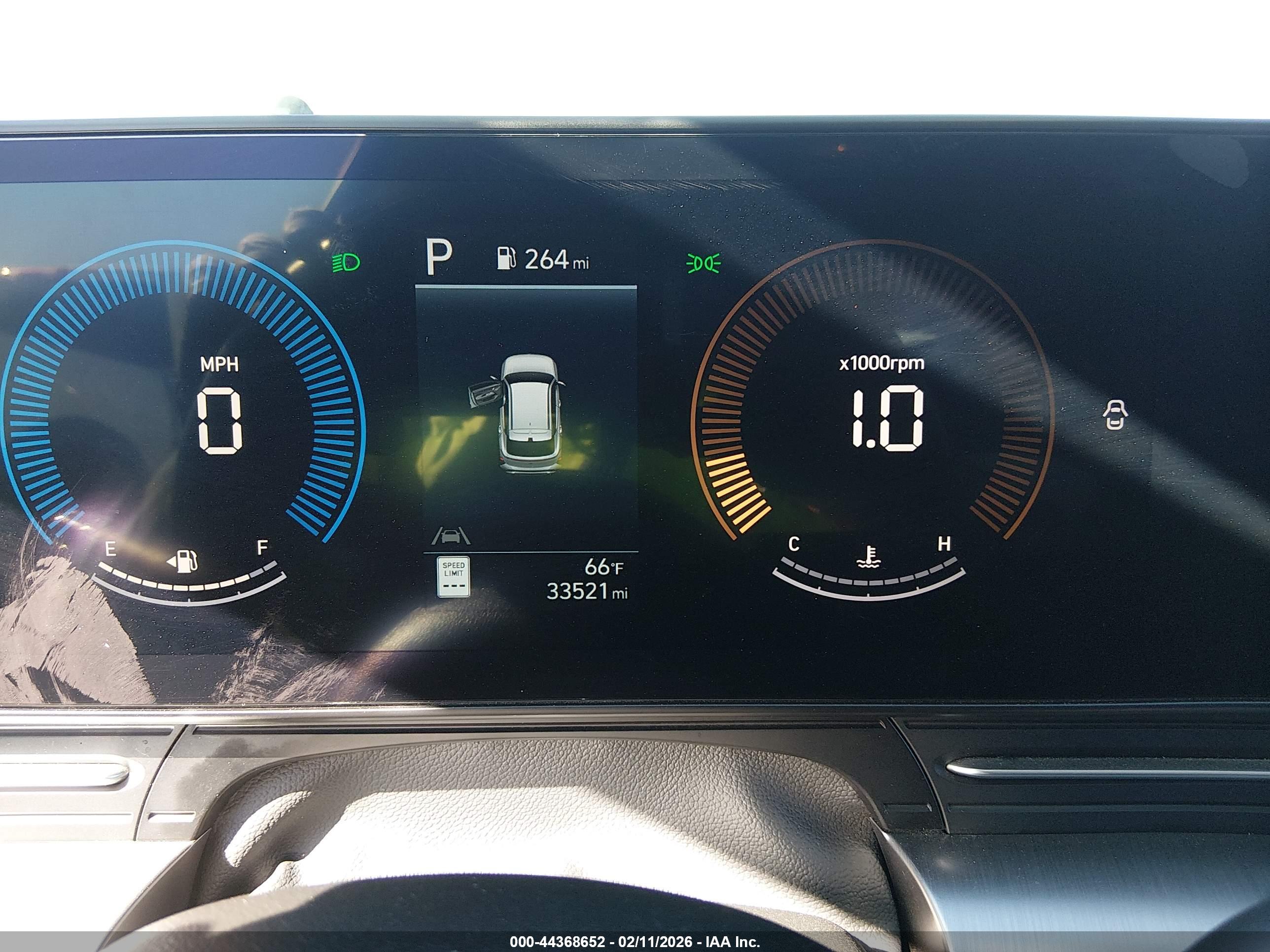 HYUNDAI KONA image 7