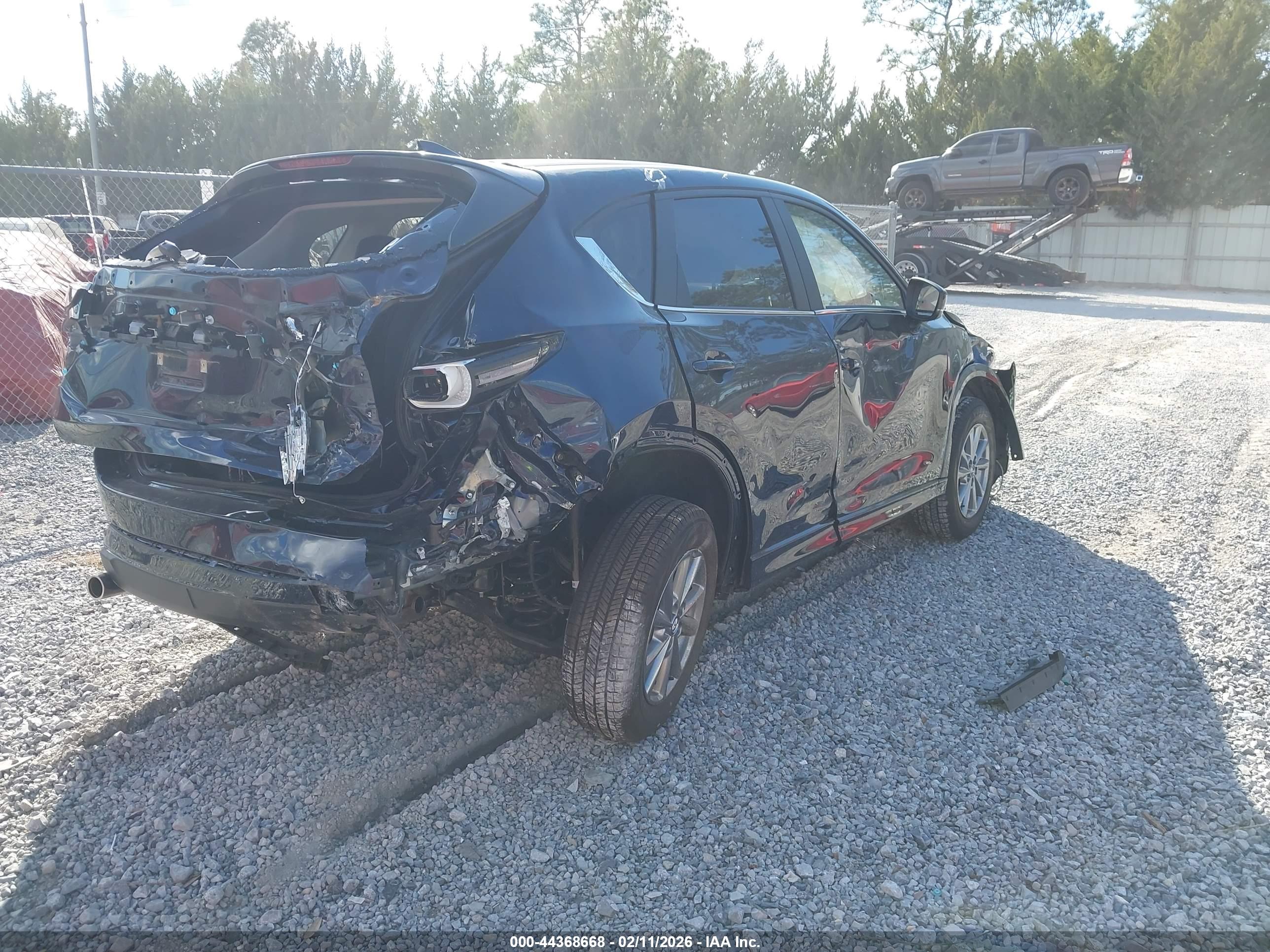 MAZDA CX-5 image 4