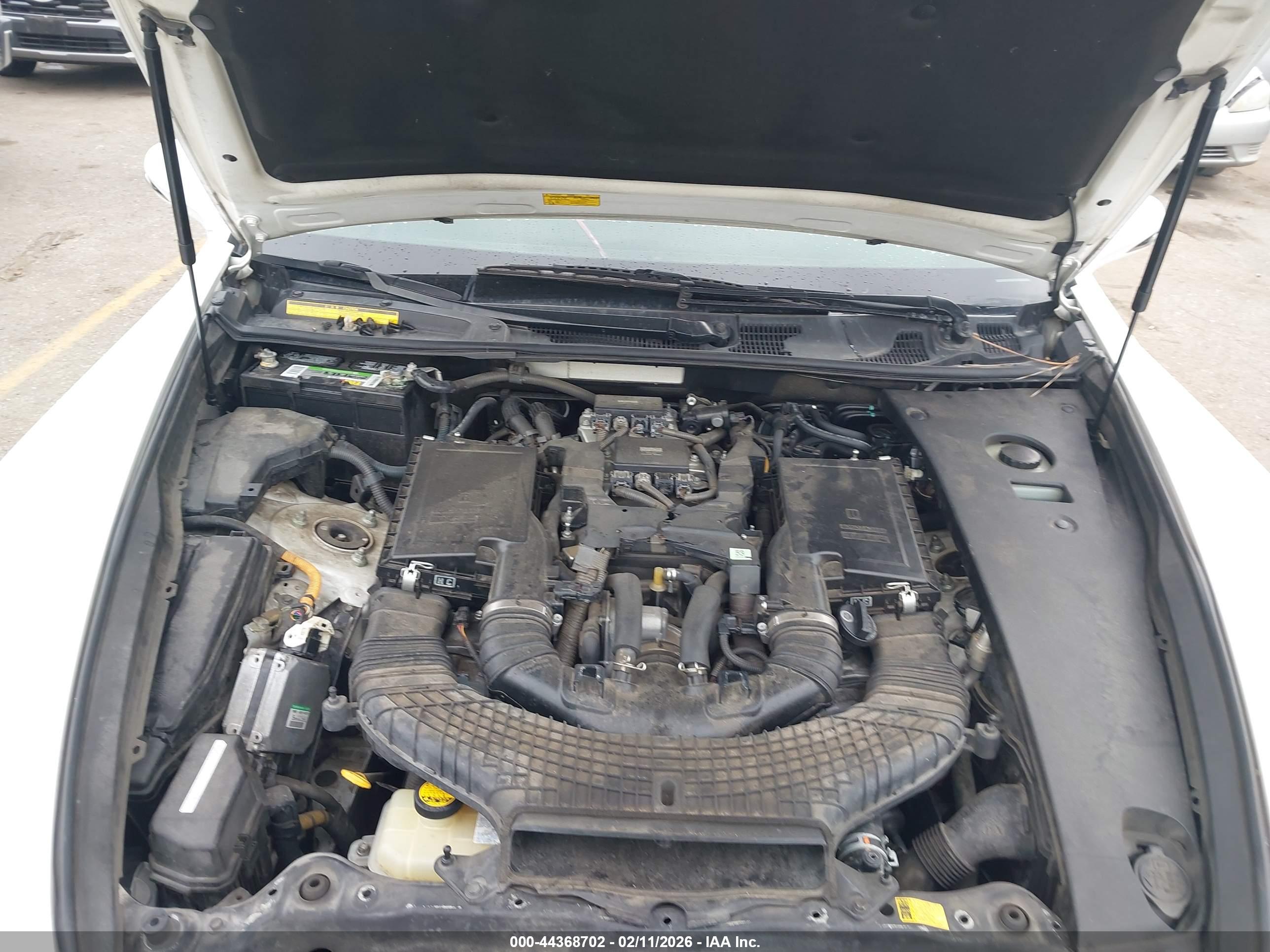 LEXUS LS image 10