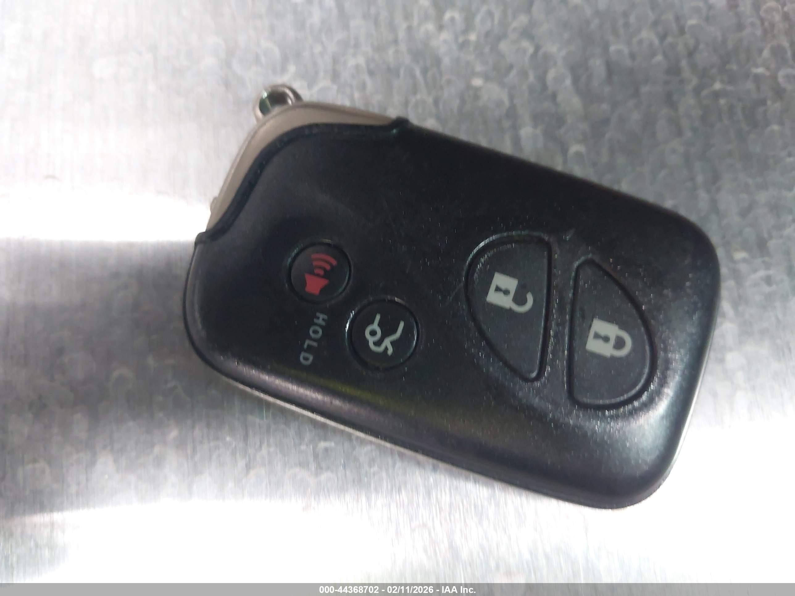 LEXUS LS image 11