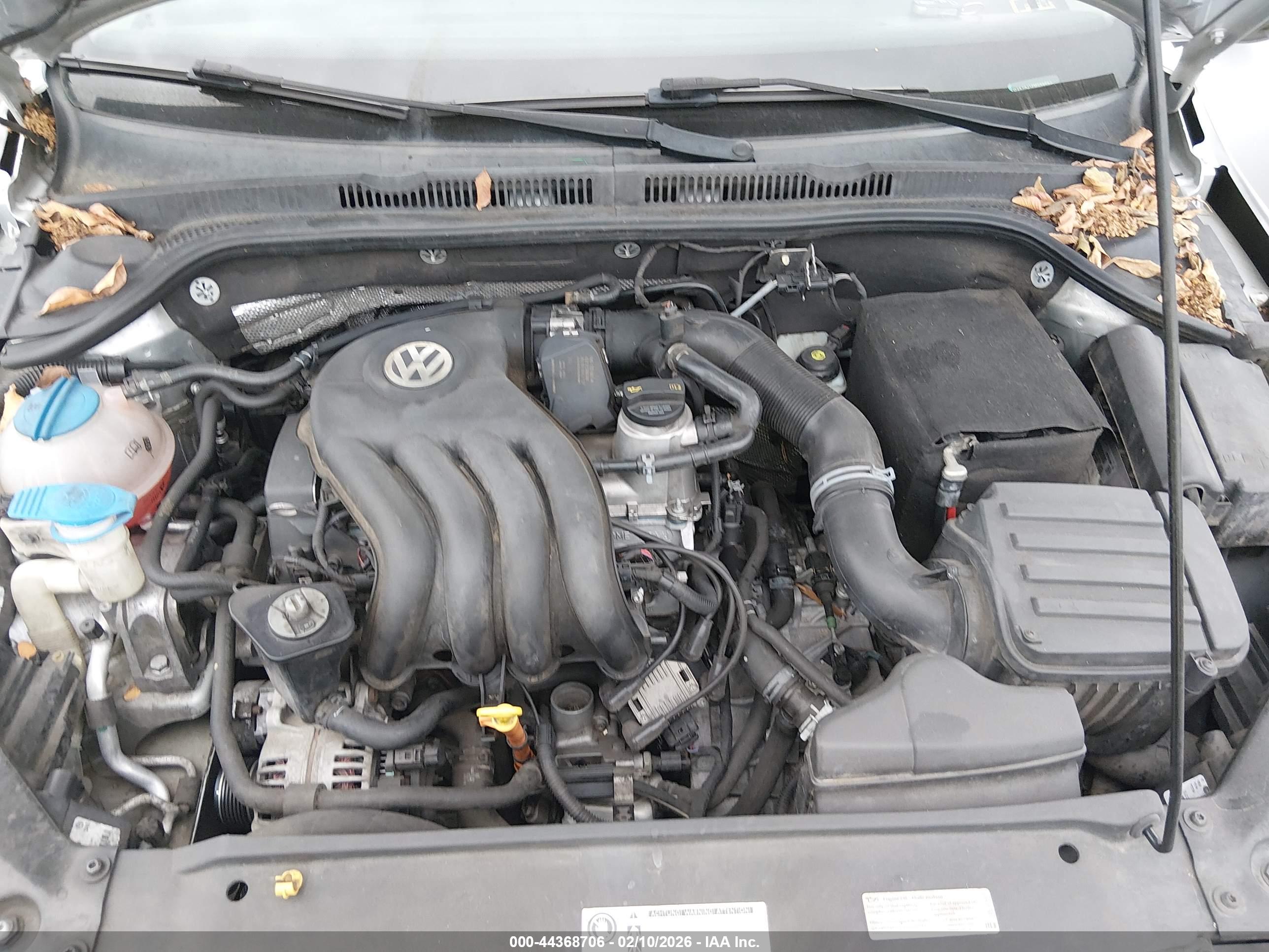 VOLKSWAGEN JETTA image 10