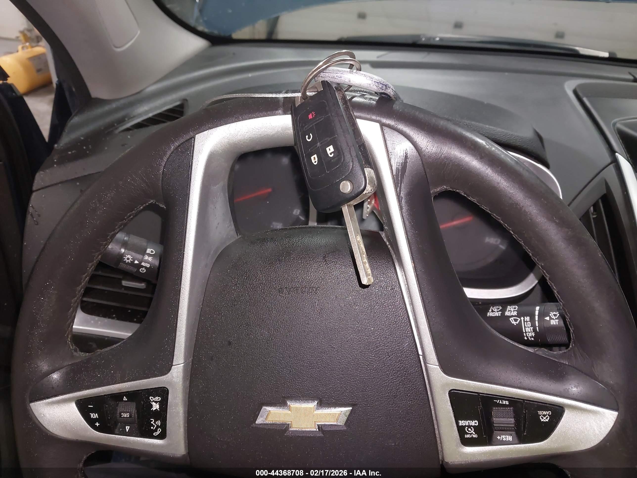 CHEVROLET EQUINOX image 11
