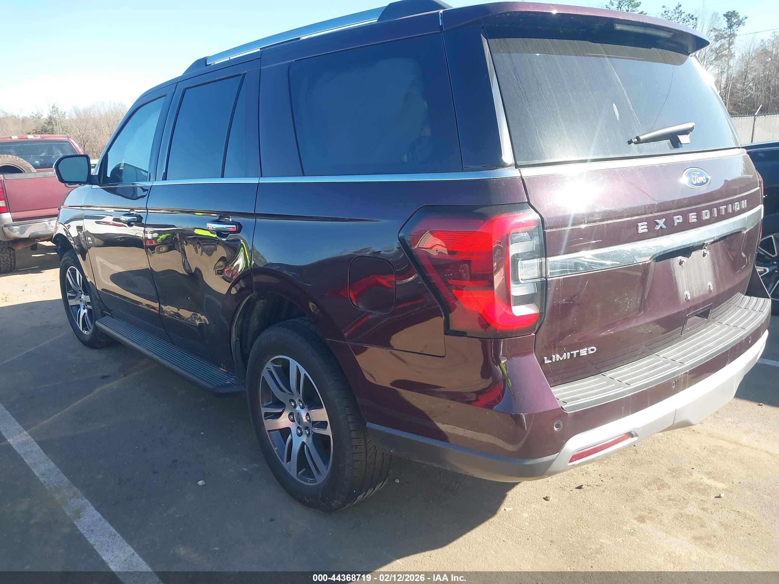 FORD EXPEDITION image 3
