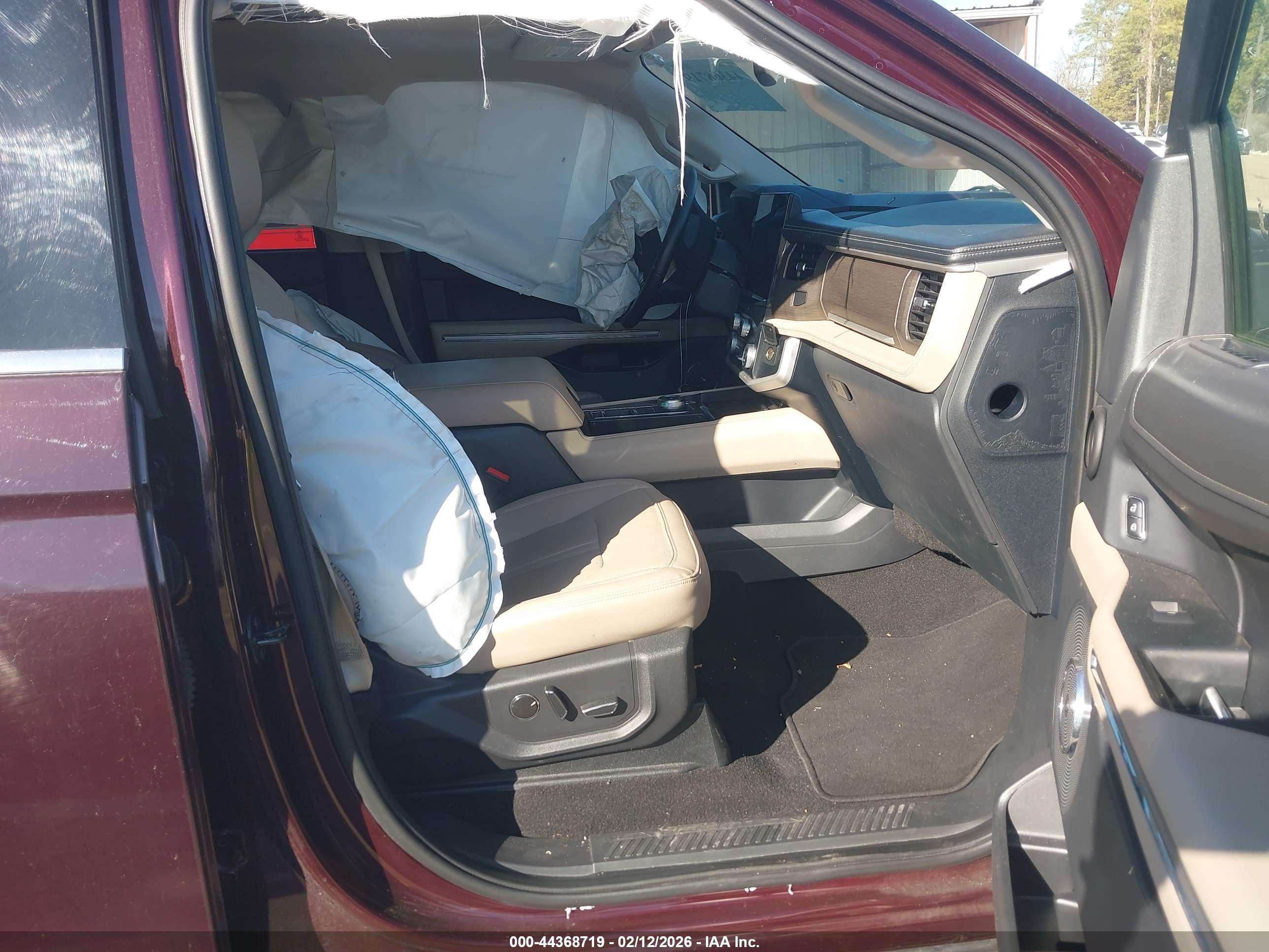 FORD EXPEDITION image 5