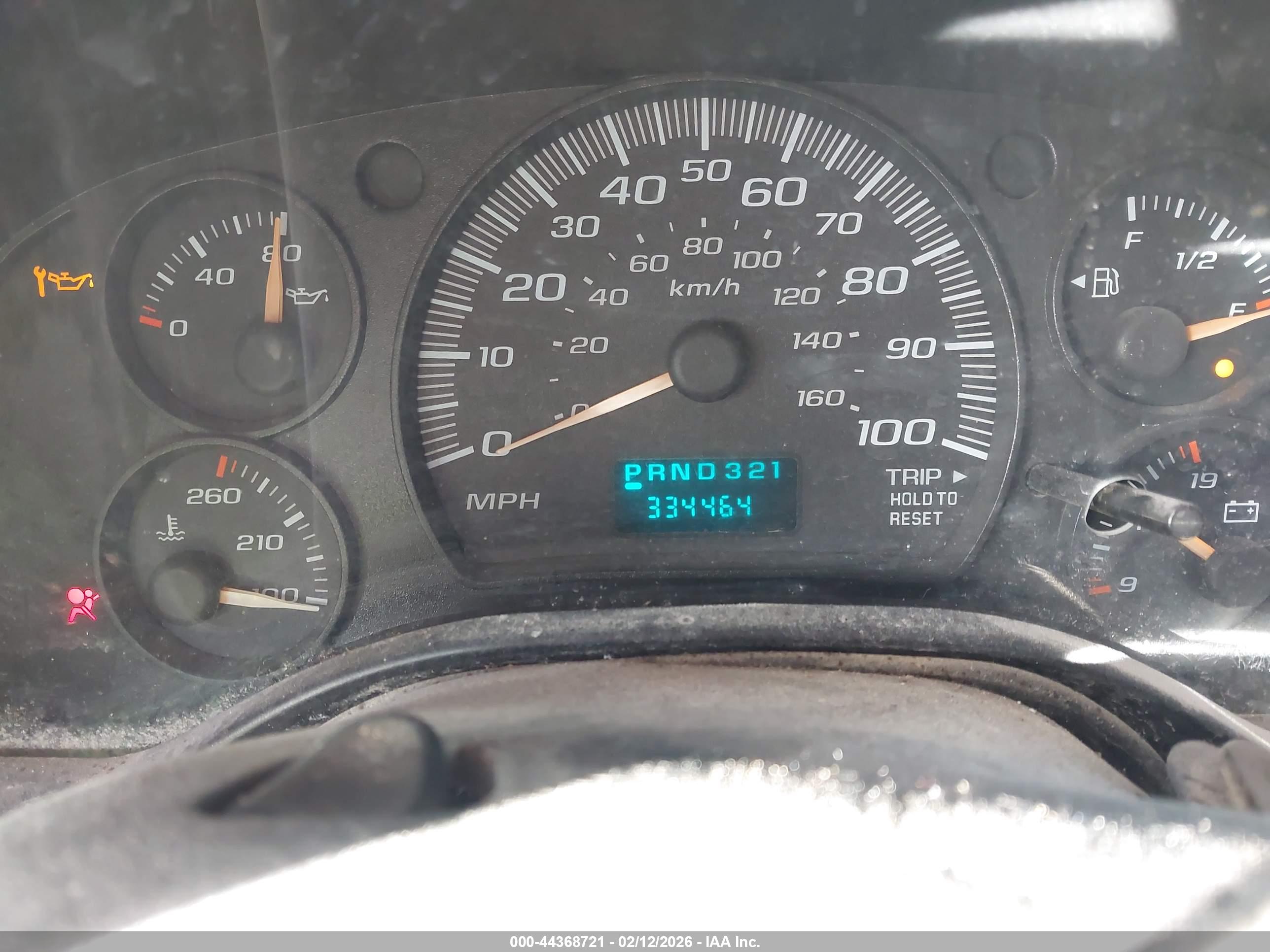 CHEVROLET EXPRESS image 7