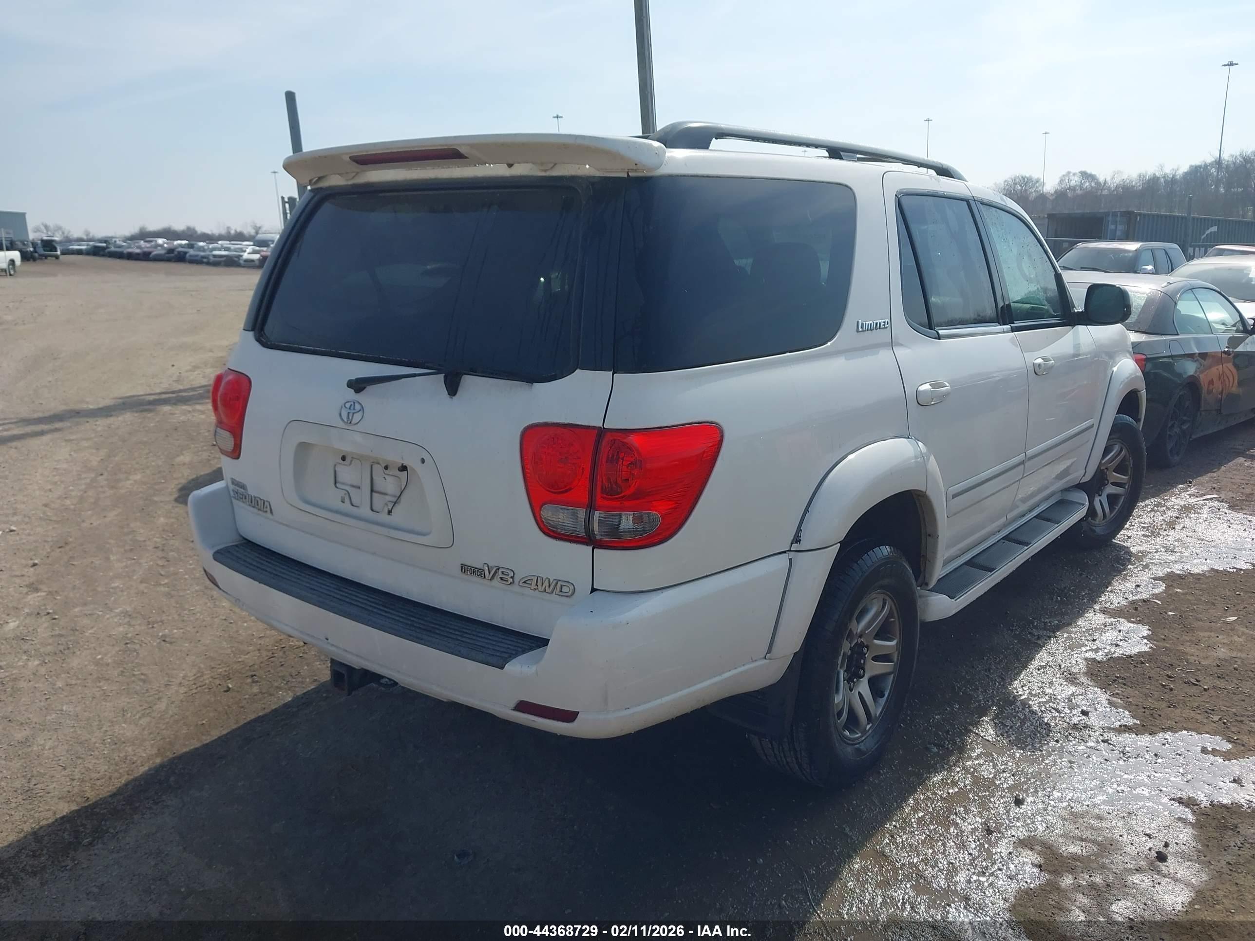 TOYOTA SEQUOIA image 4