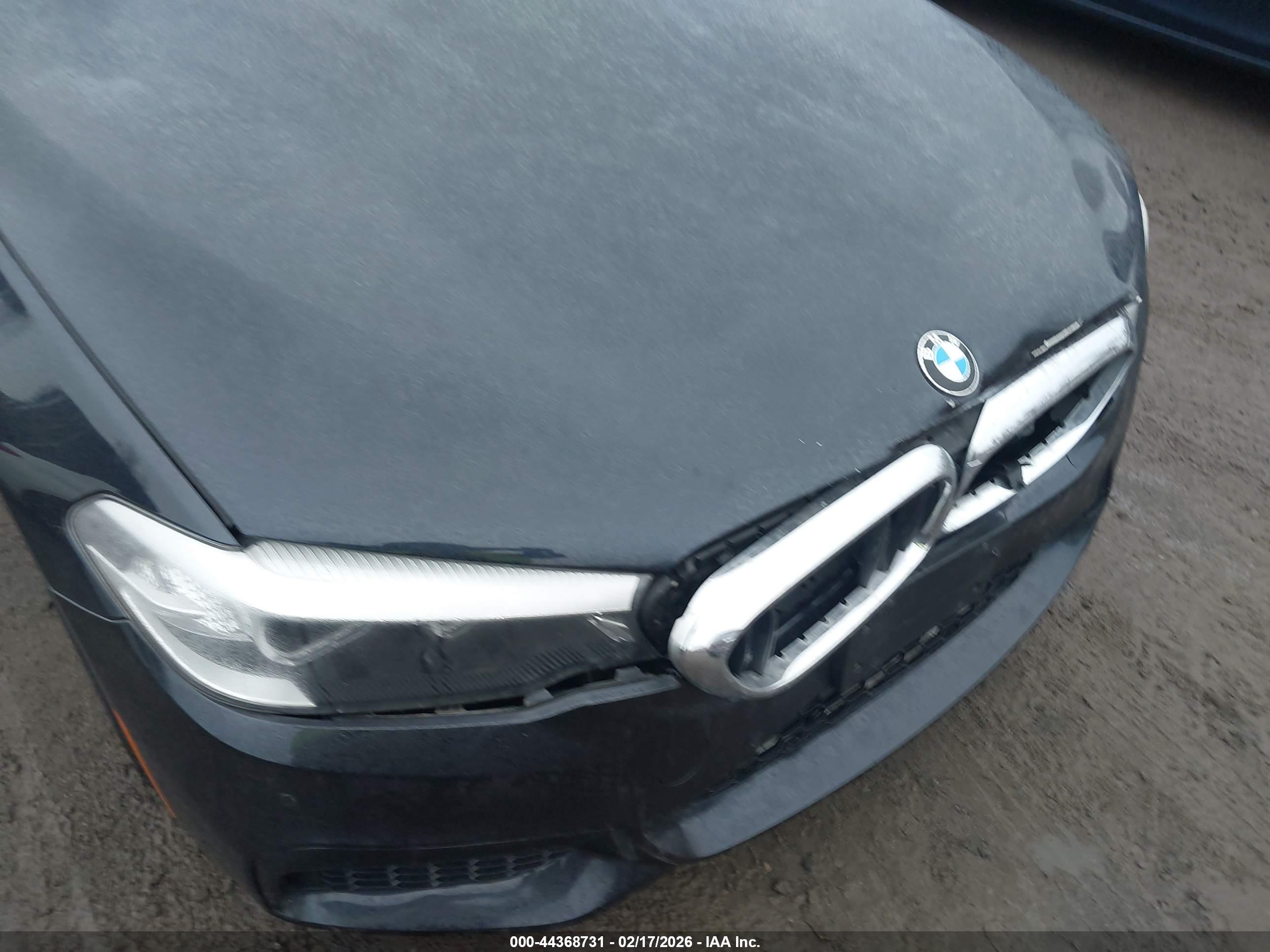 BMW 530I image 6