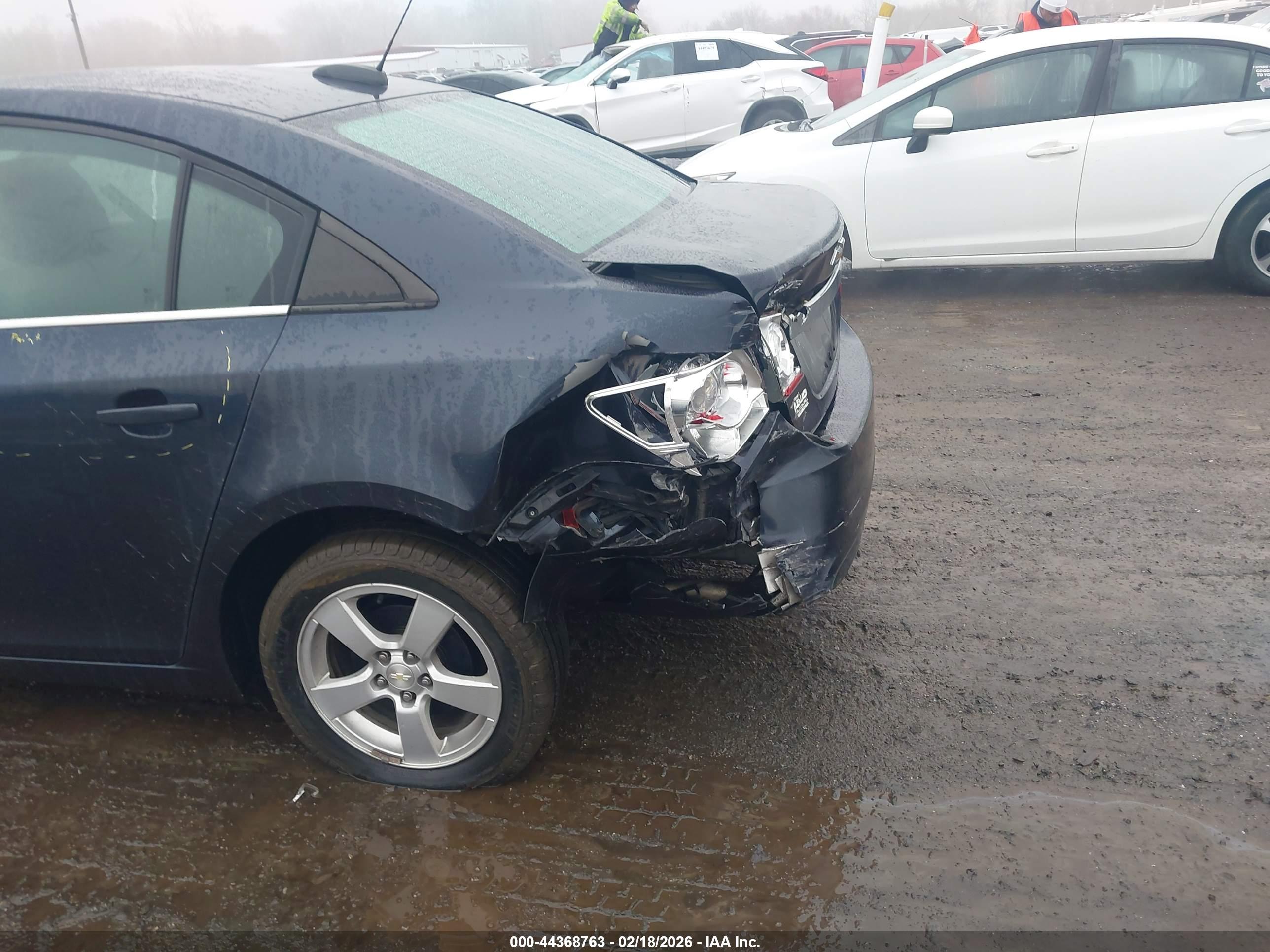 CHEVROLET CRUZE image 6