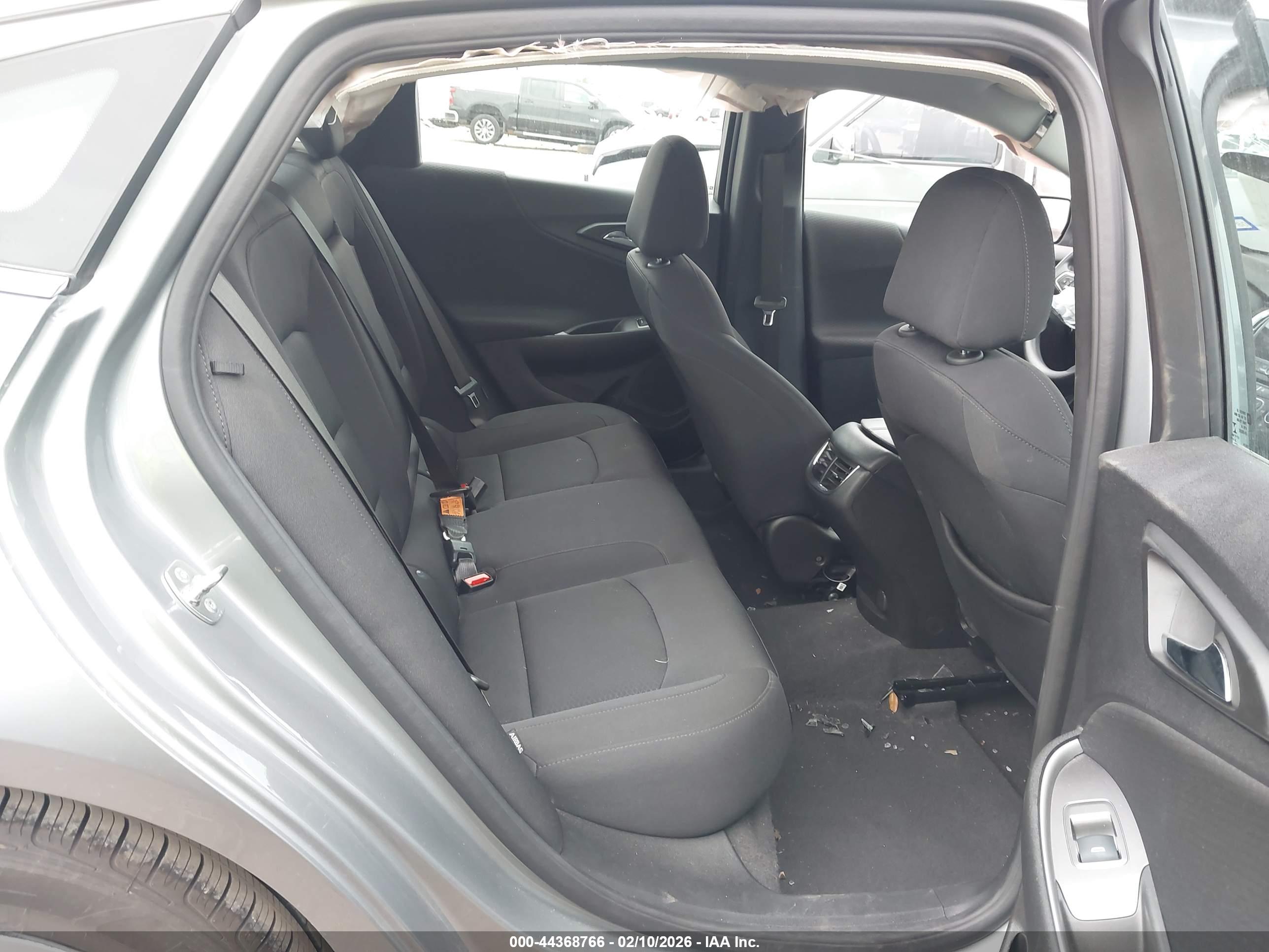 CHEVROLET MALIBU image 8