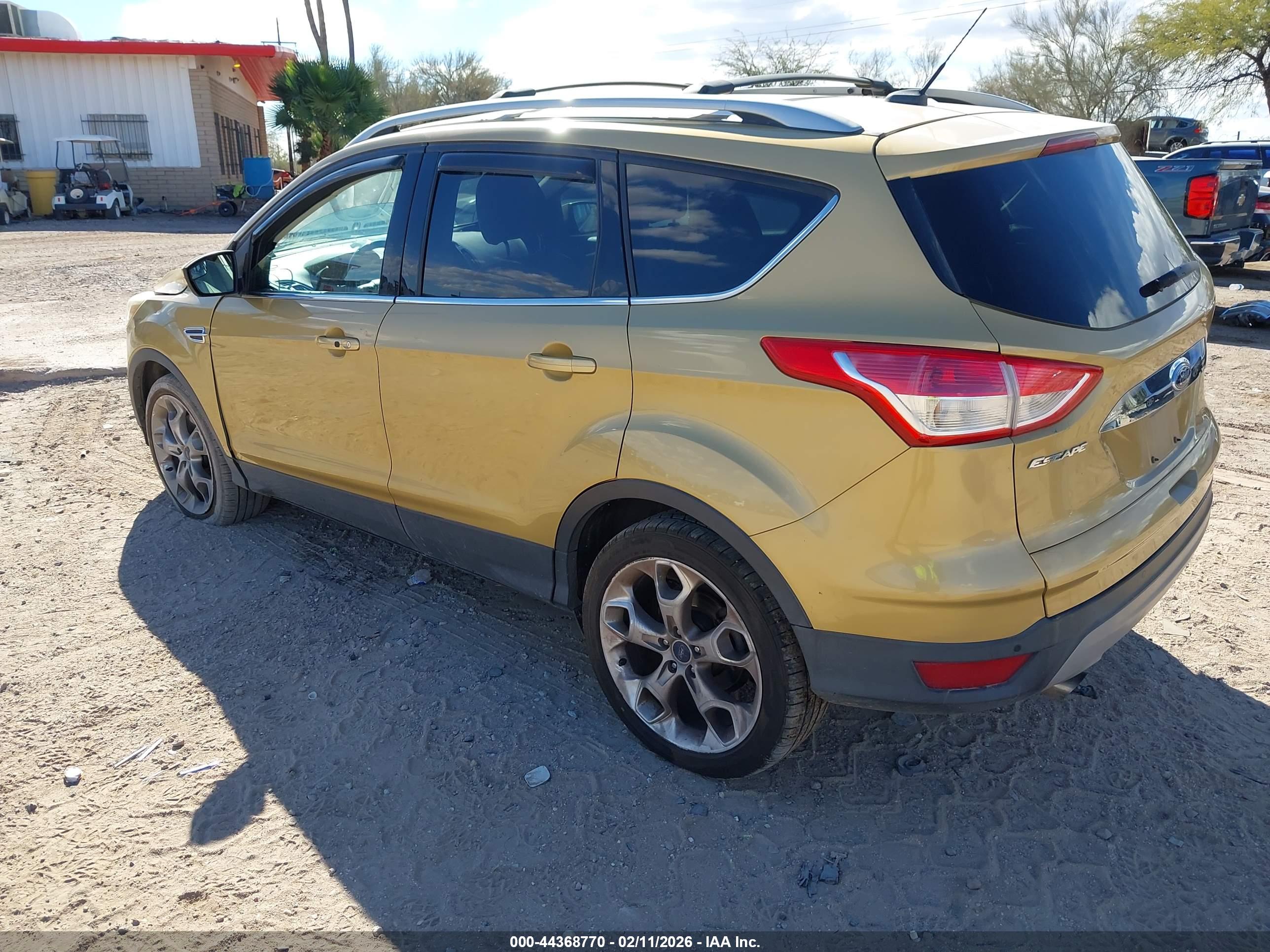 FORD ESCAPE image 3