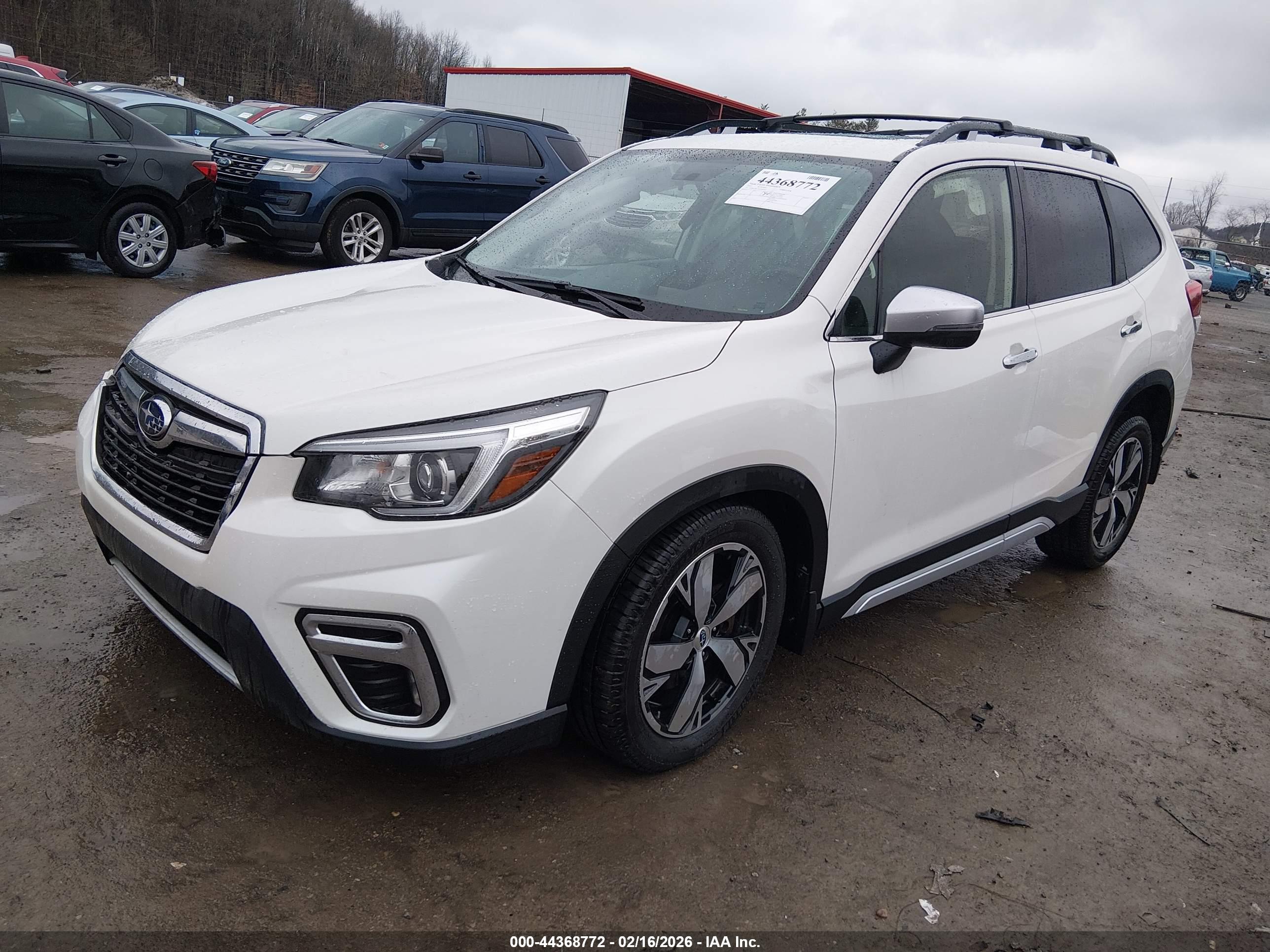 SUBARU FORESTER image 2