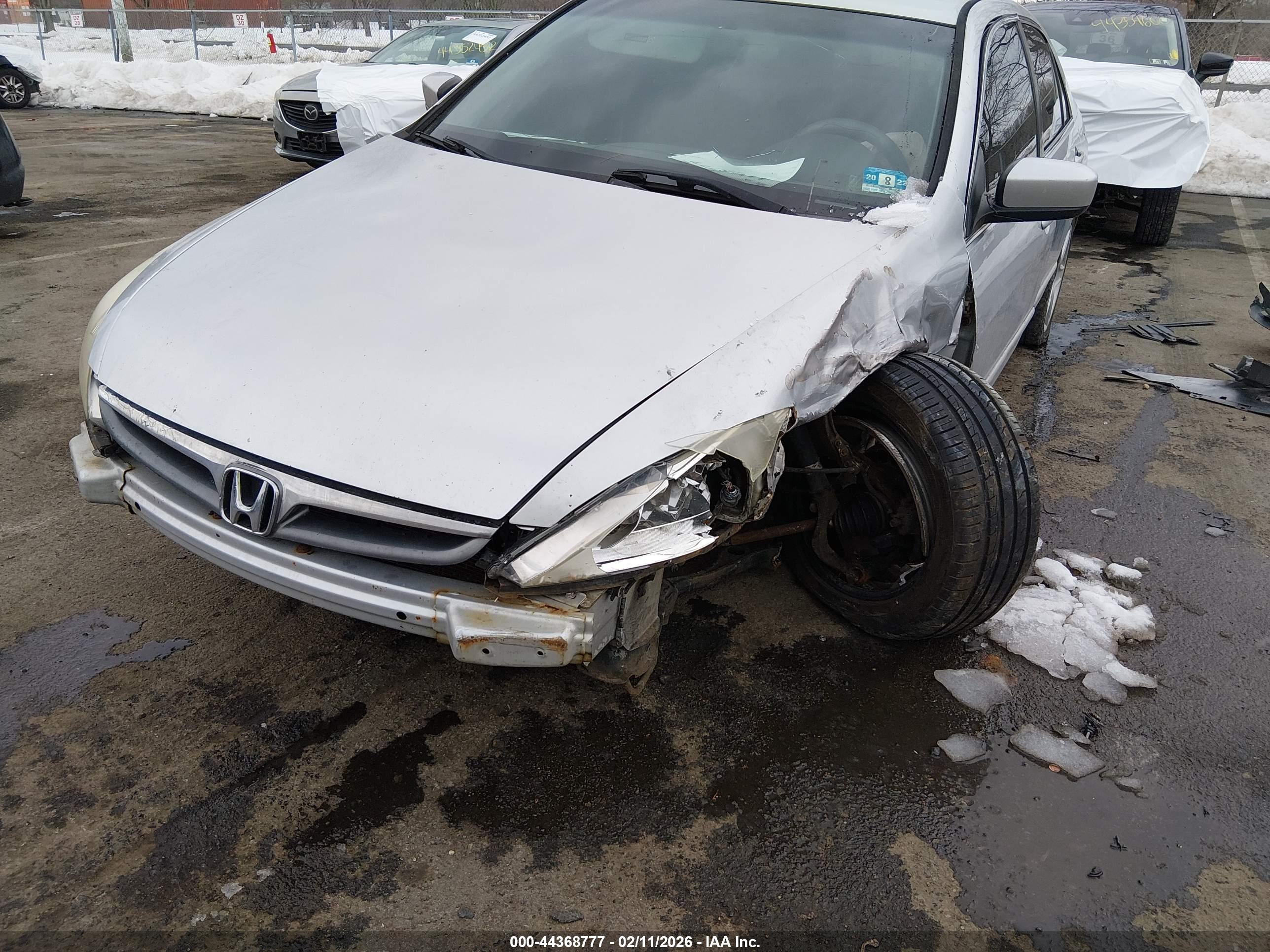 HONDA ACCORD image 6