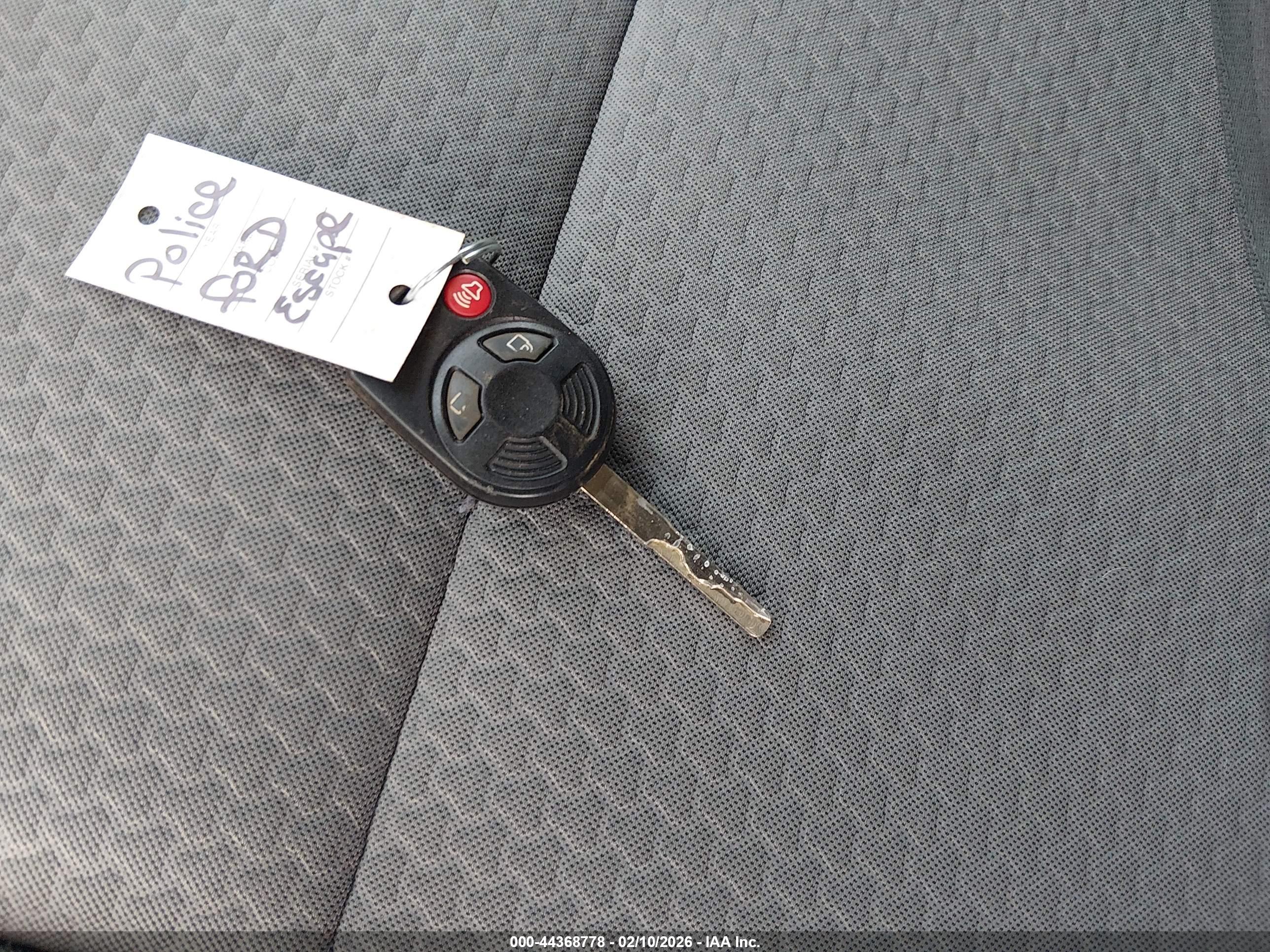 FORD ESCAPE image 11