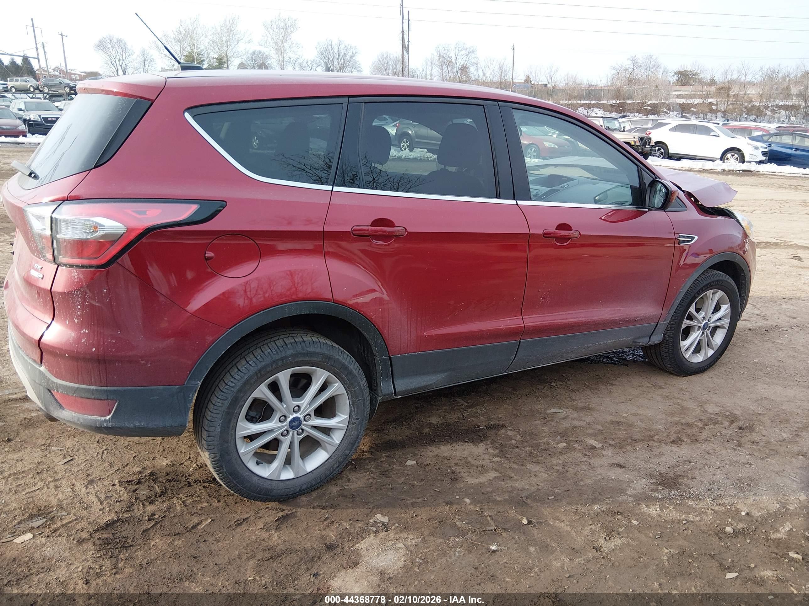 FORD ESCAPE image 4