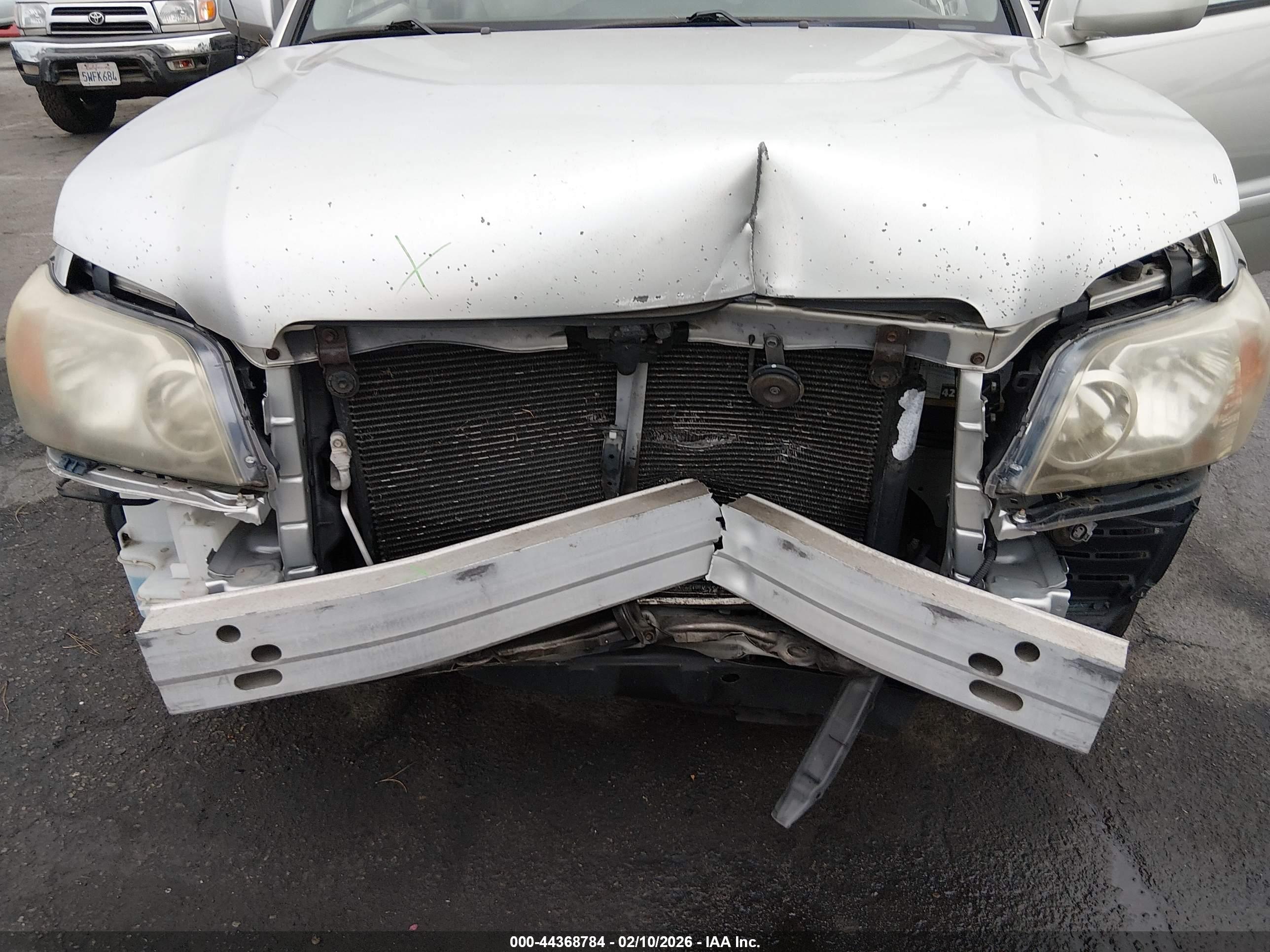 TOYOTA HIGHLANDER image 6