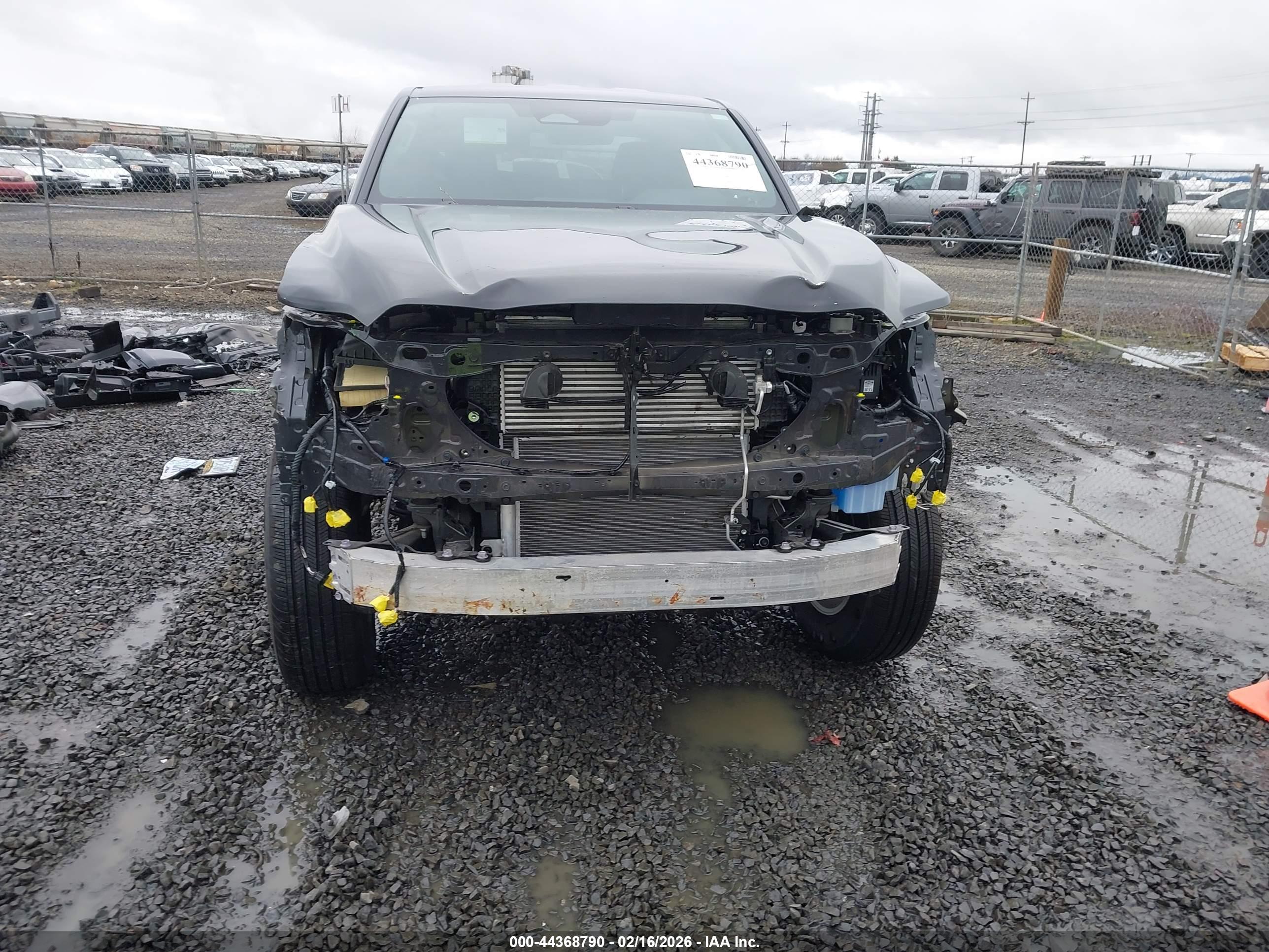 TOYOTA TACOMA image 6