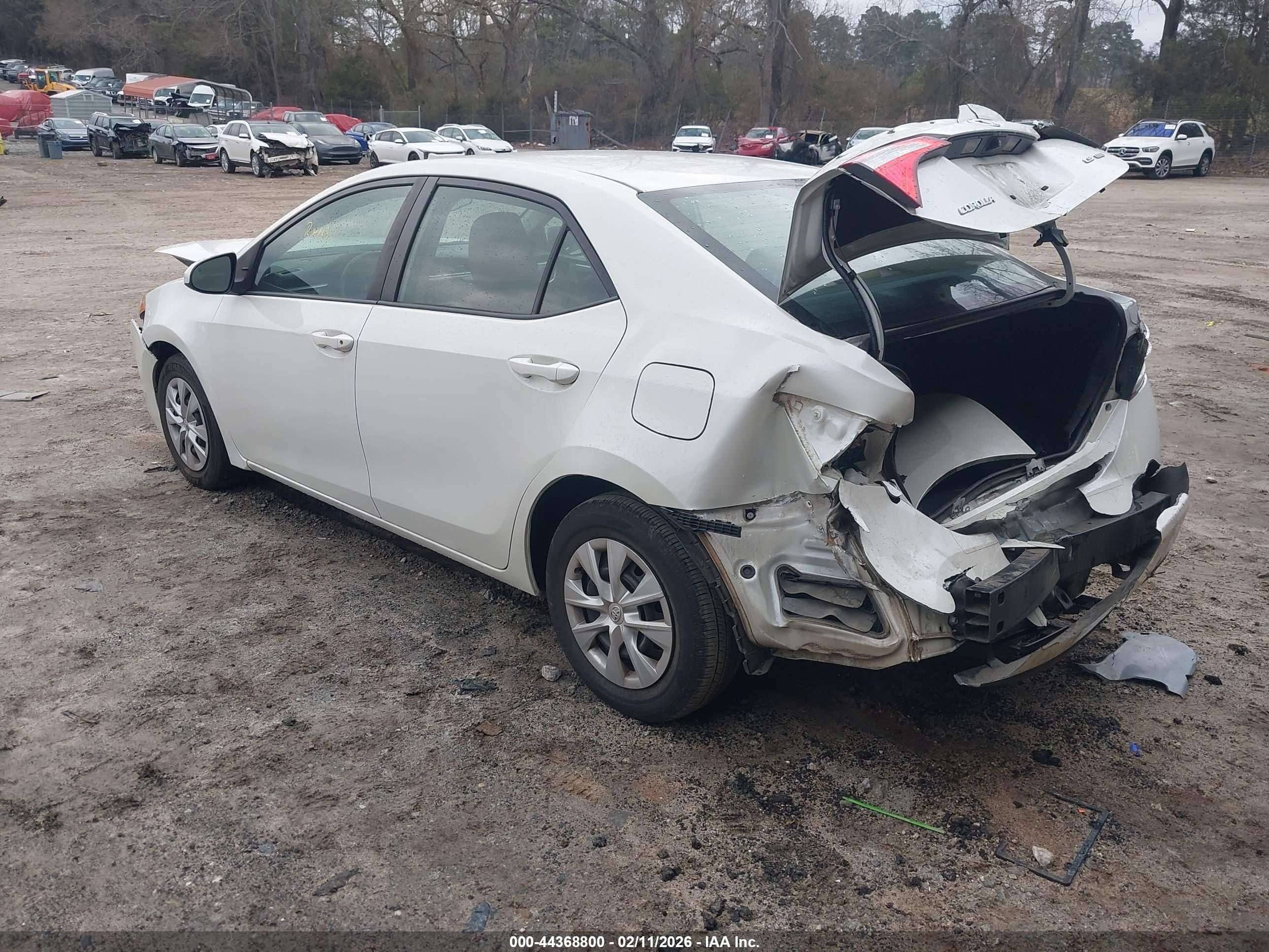 TOYOTA COROLLA image 3