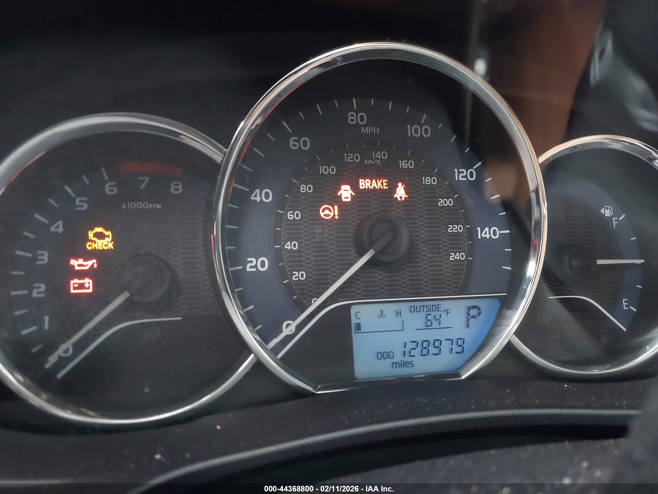 TOYOTA COROLLA image 7