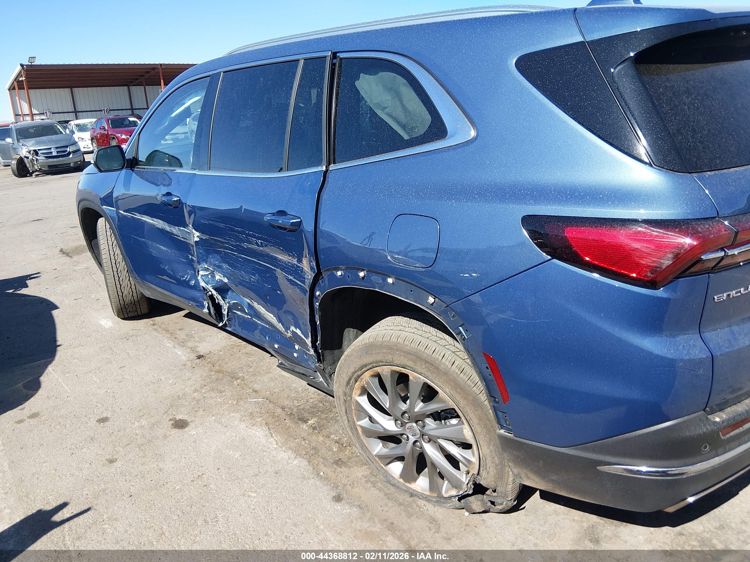 BUICK ENCLAVE image 6