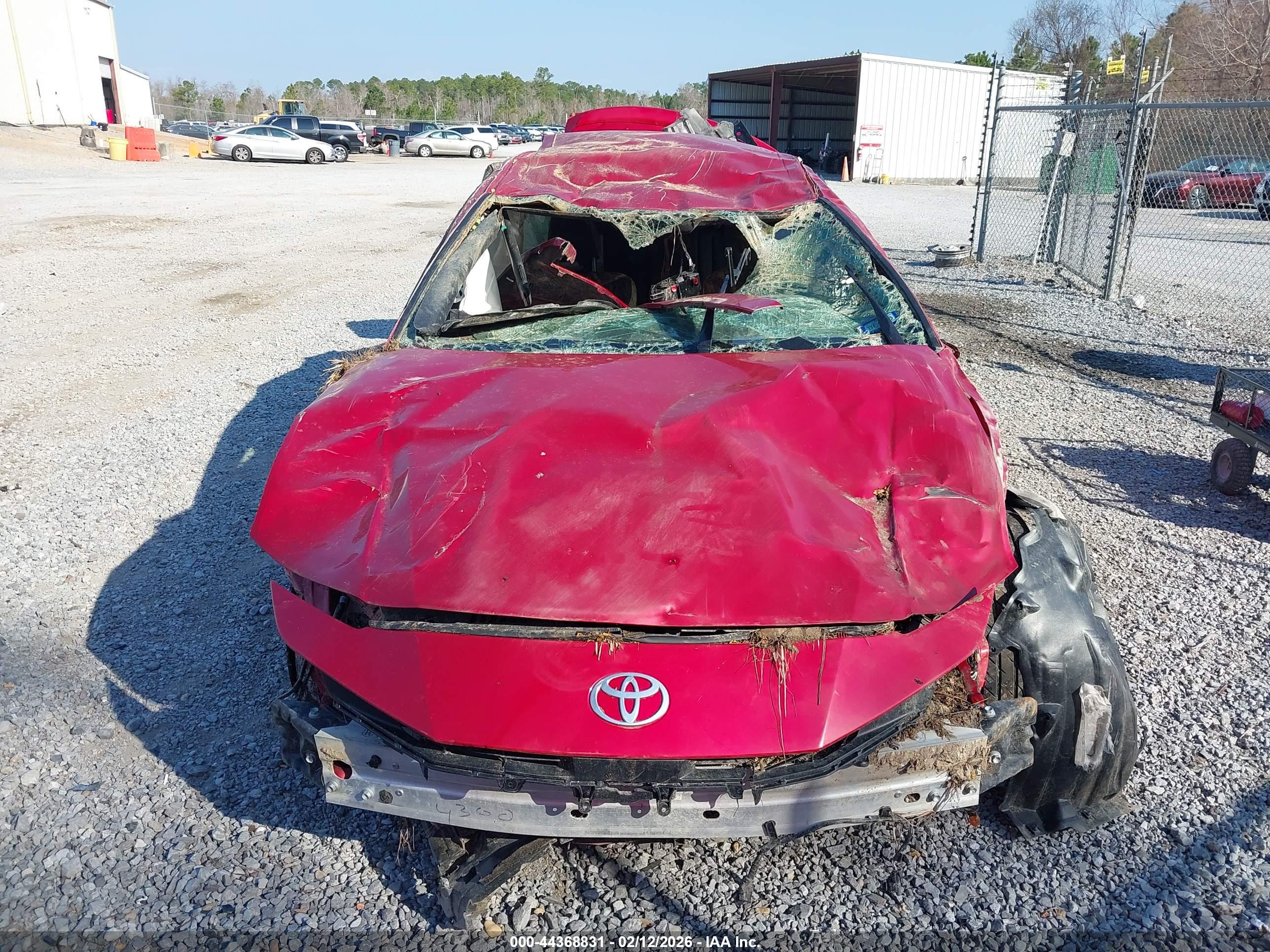TOYOTA CAMRY image 6