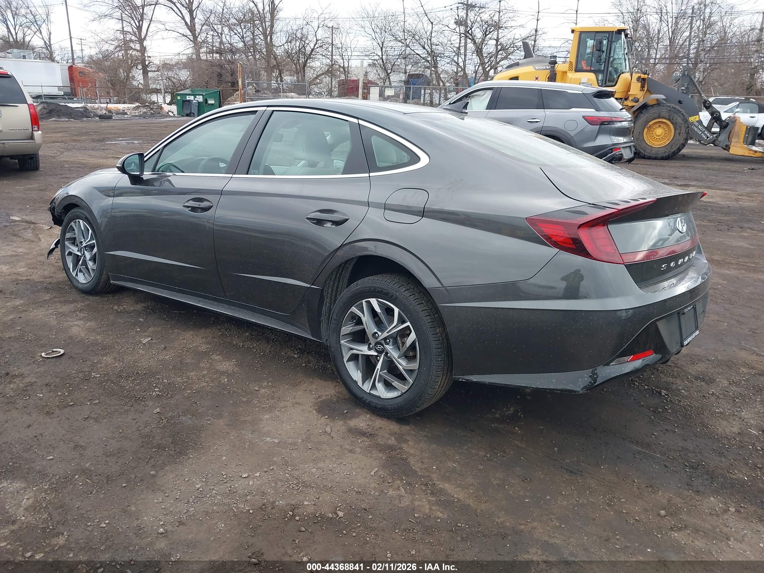 HYUNDAI SONATA image 3