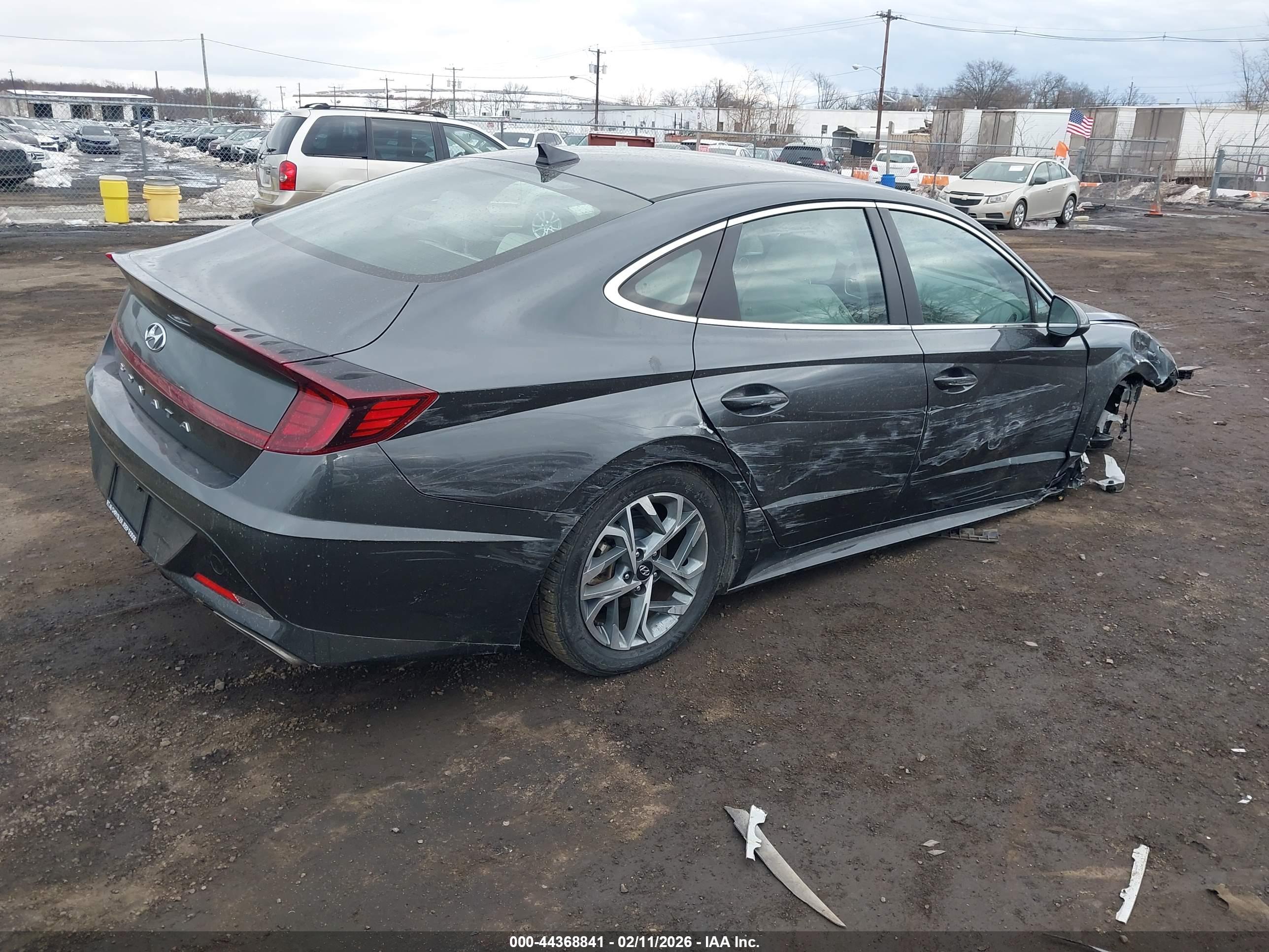 HYUNDAI SONATA image 4